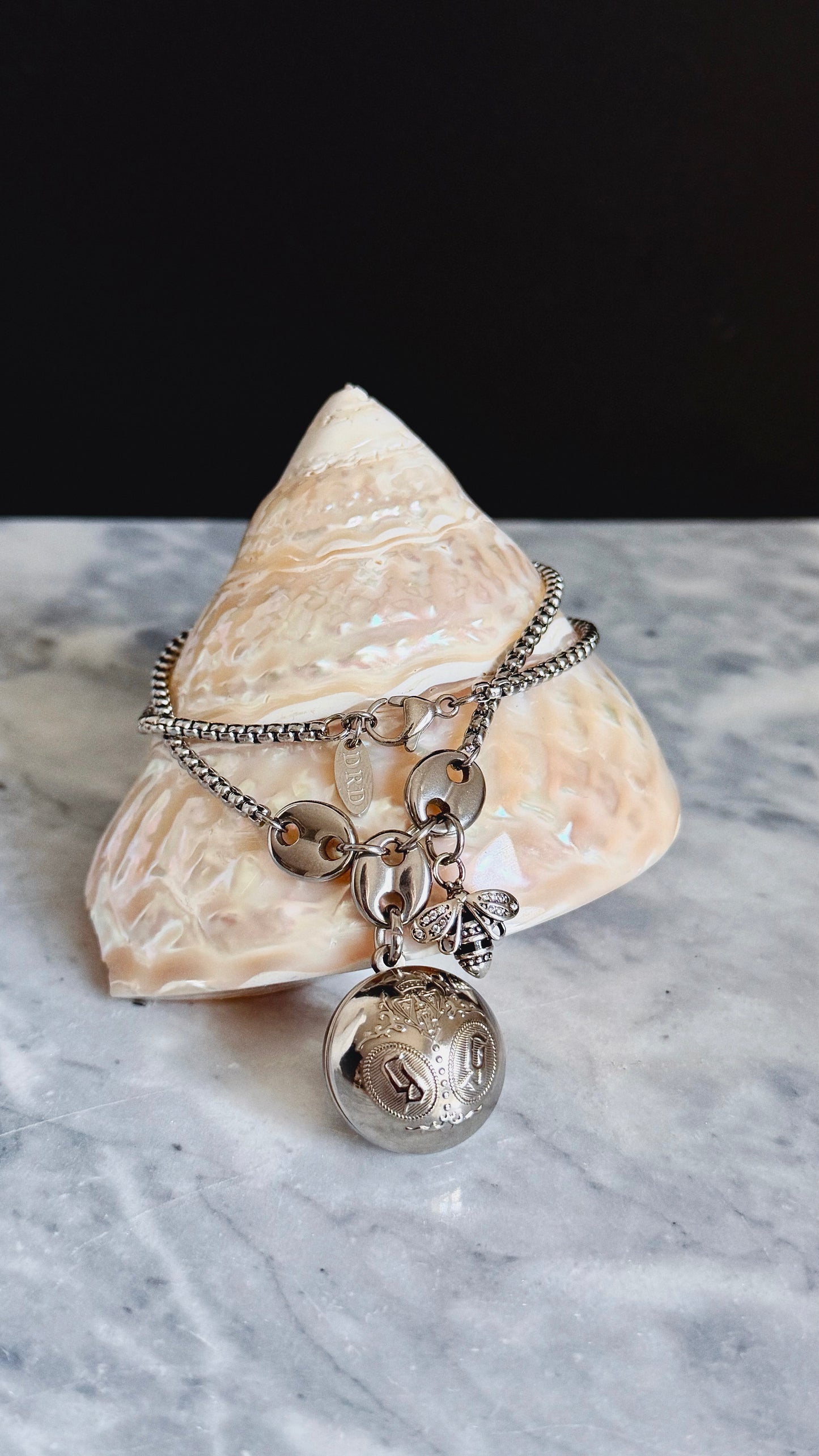🐝 Vintage Silver Gucci charm chain necklace • high quality