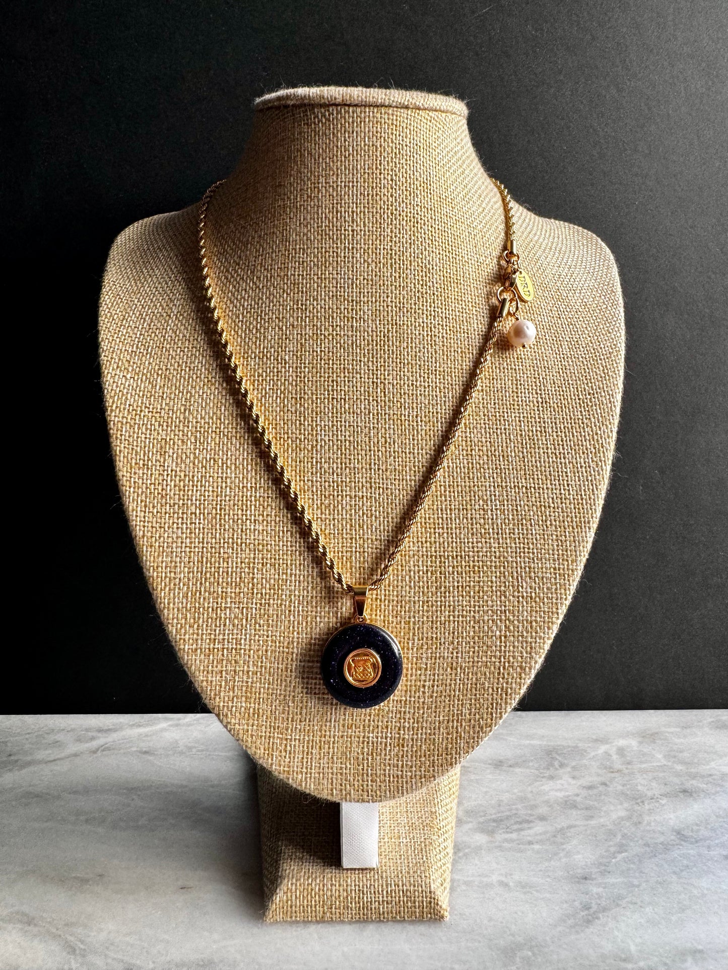 💙 Vintage reworked button and blue sandstone necklace