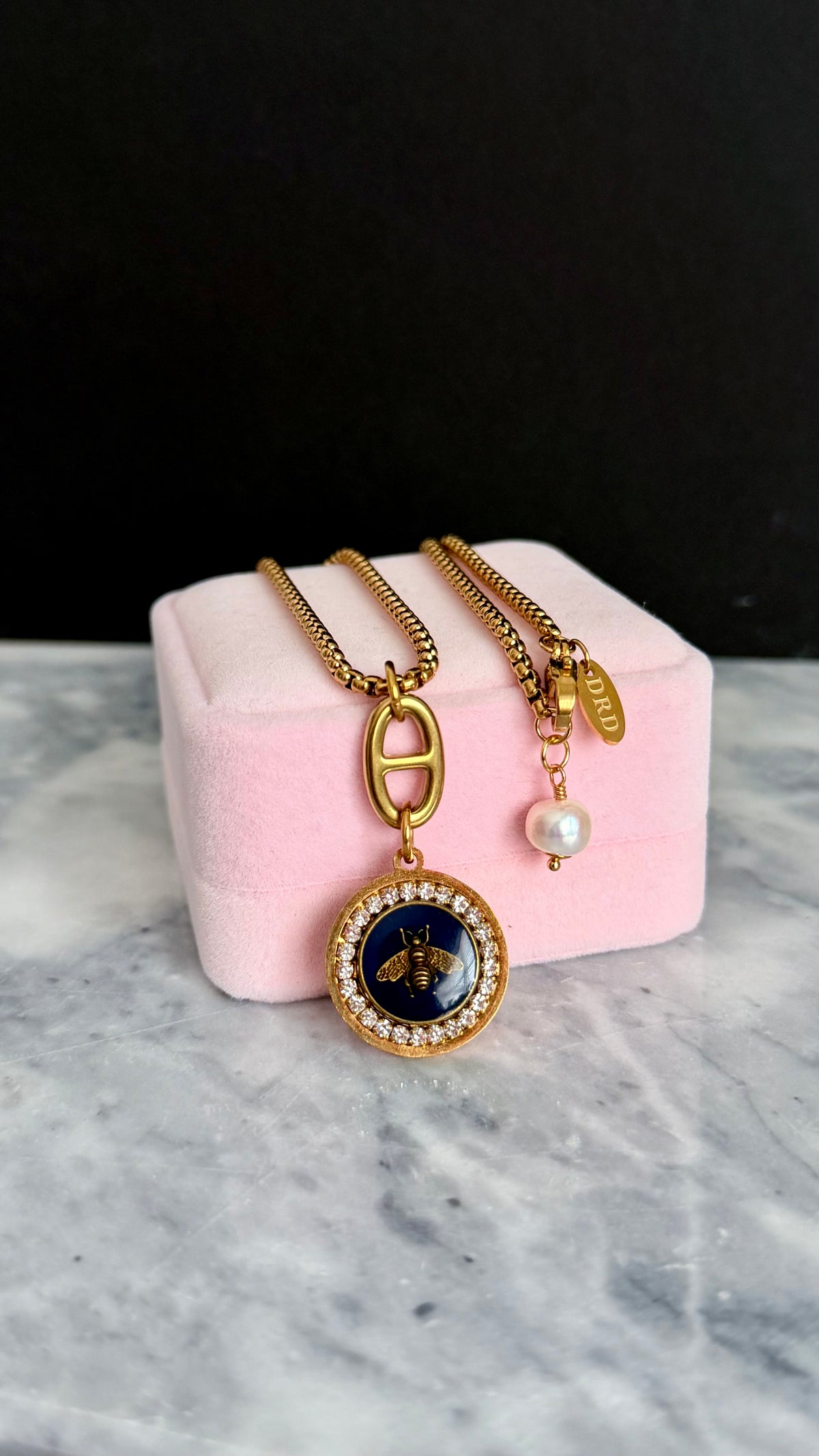✨🐝💙Vintage Gold Gucci charm chain necklace • extremely rare ✨