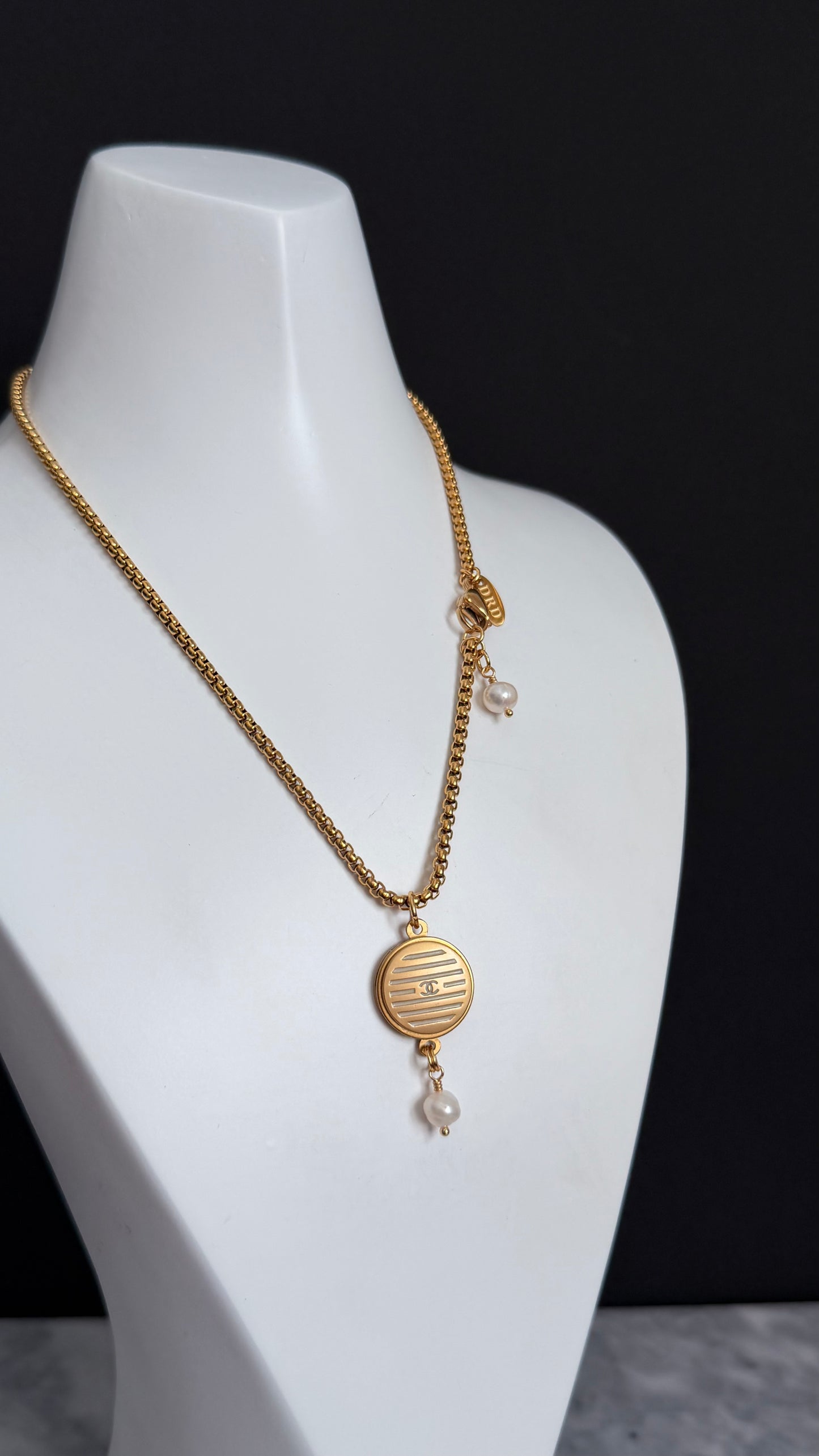 ❤️ reworked button necklace