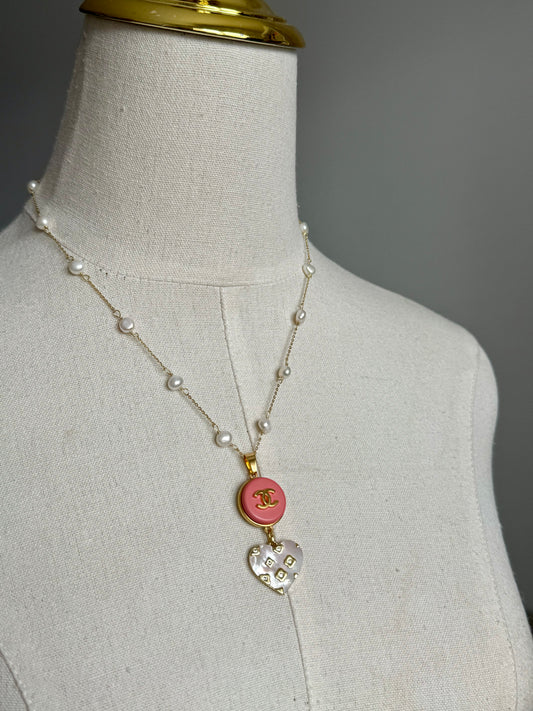 🌸 One of a kind delicate Authentic Reworked button necklace - 1 out of 2 smaller size