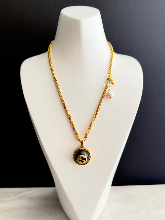 Antique Gold reworked Gucci button necklace • high quality