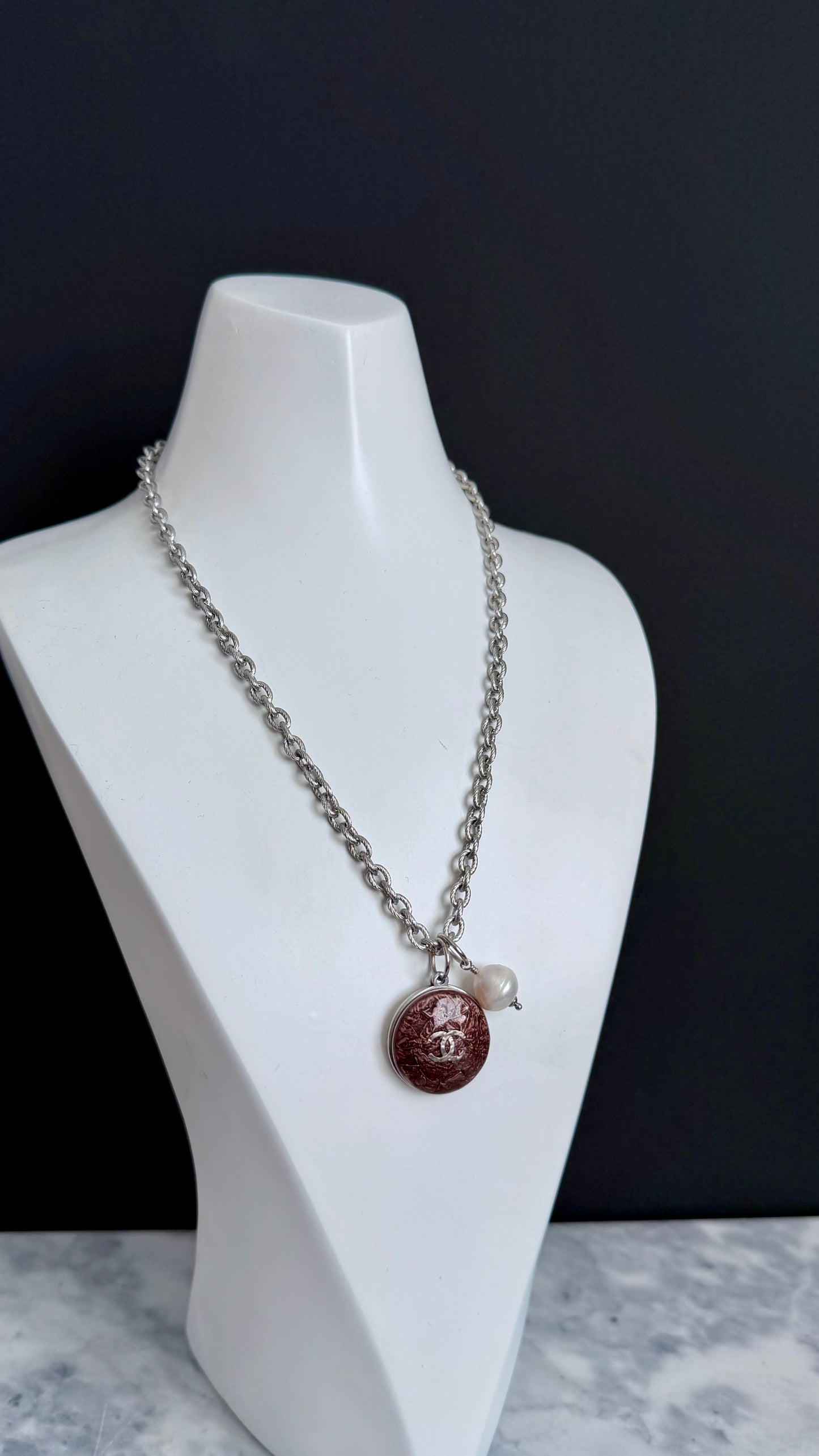 🖤 Authentic Reworked Button Necklace