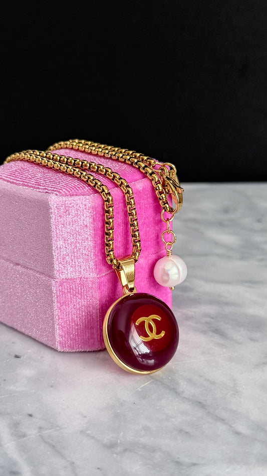 ❤️ LARGE EXTREMELY RARE reworked button necklace