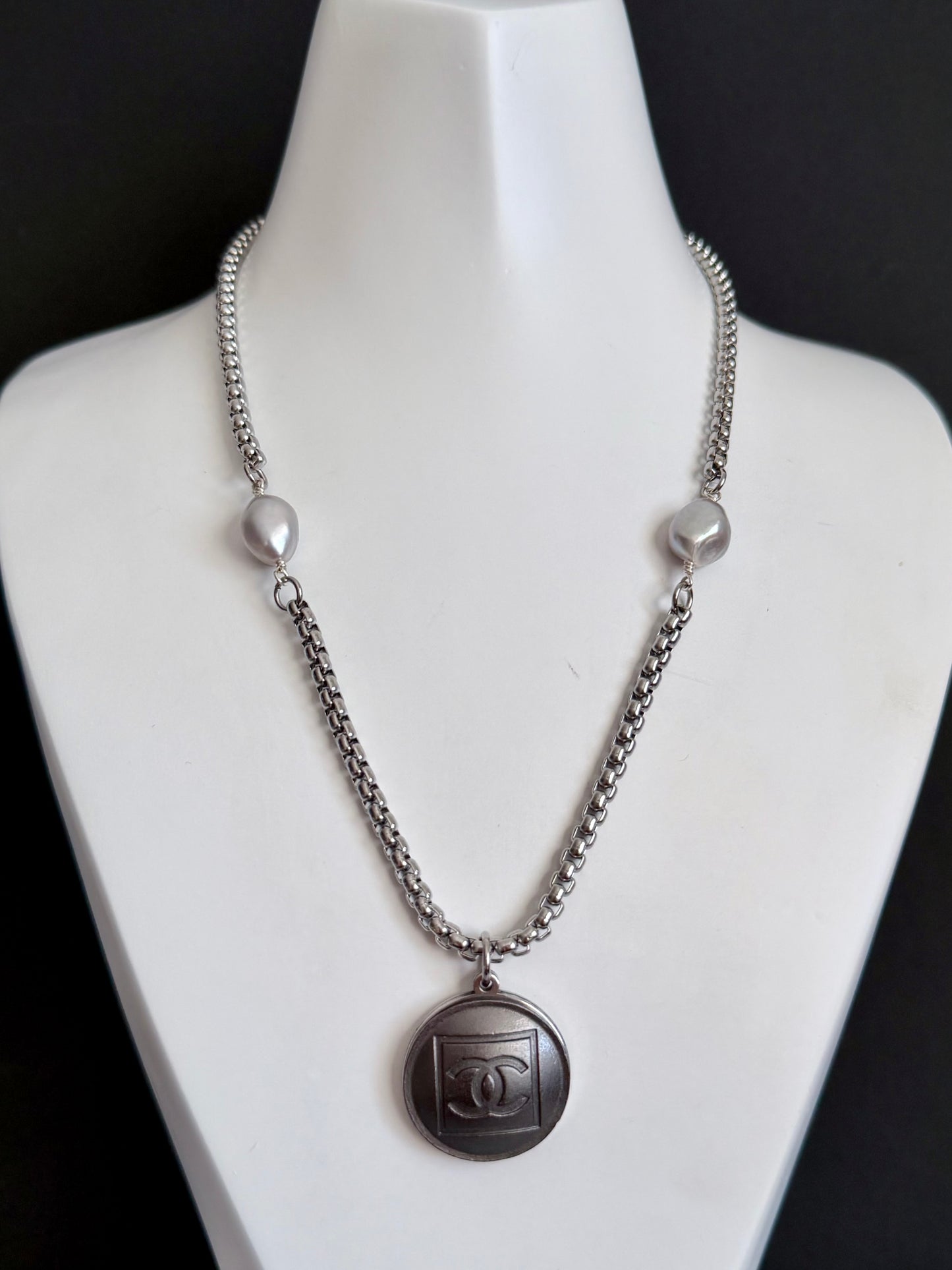 🤍 ONE OF A KIND - Authentic Reworked silver Button Necklace