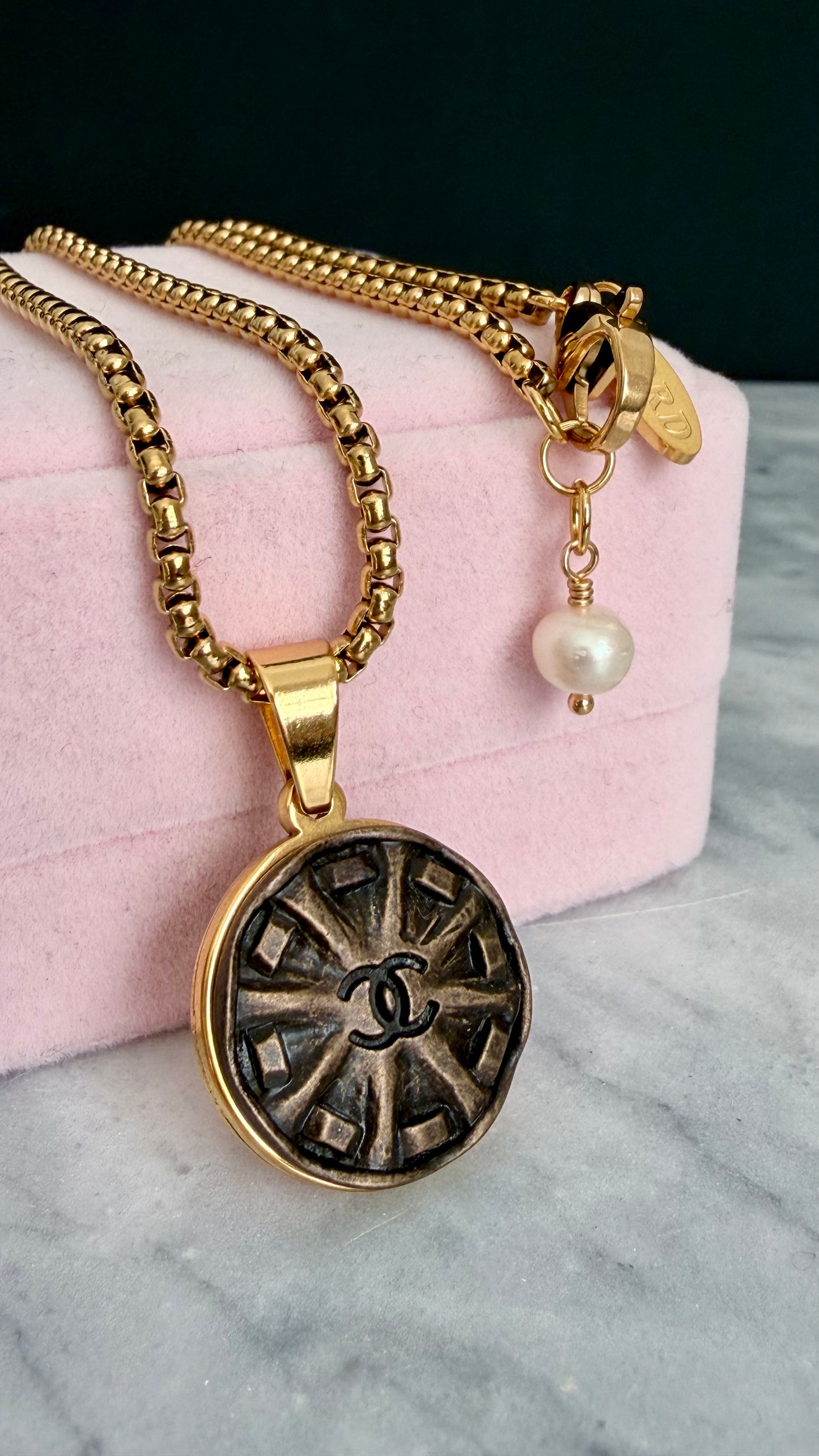 ✨ Vintage Authentic reworked Antique Gold button Necklace