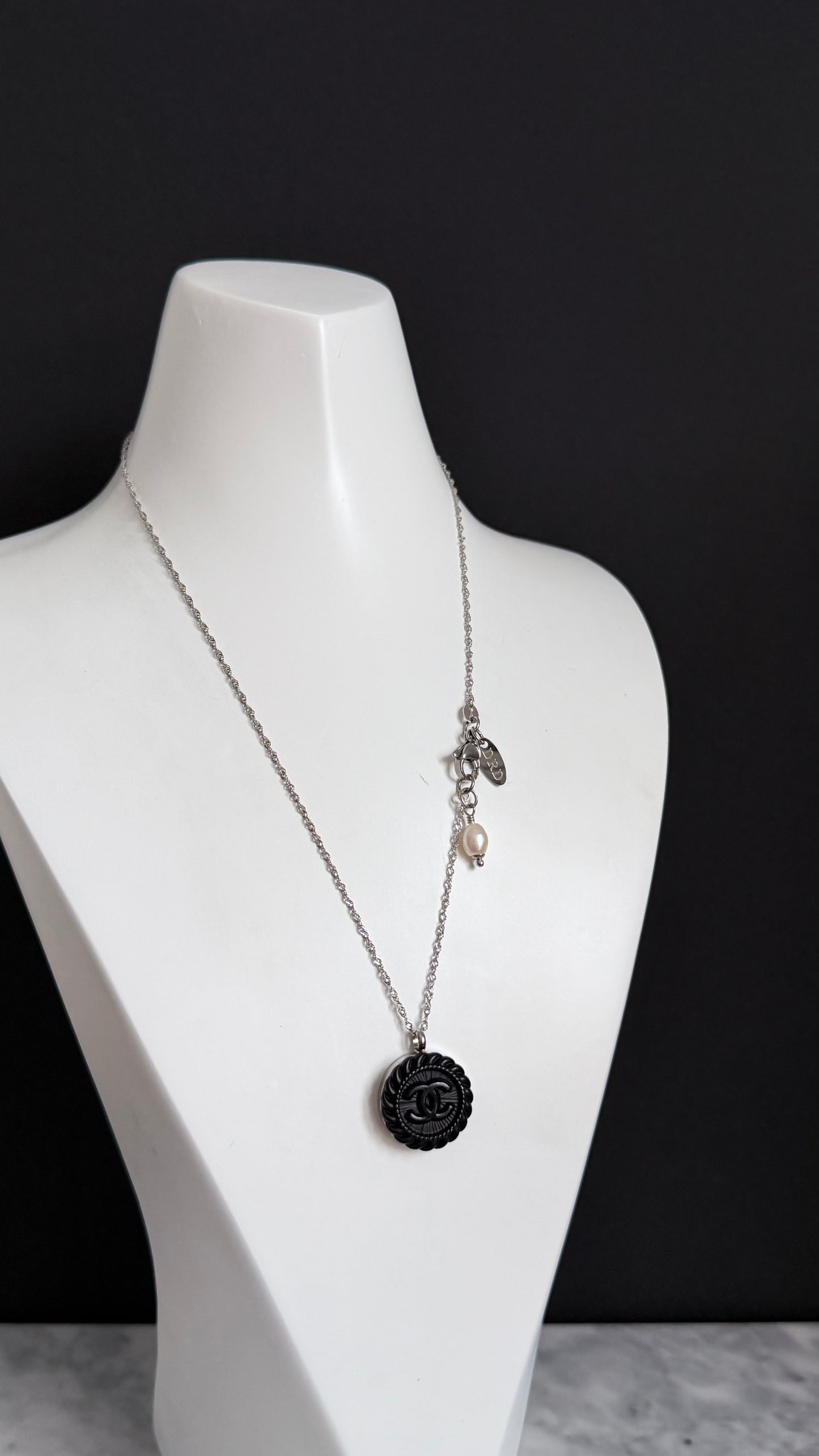 🖤 Reworked Authentic sterling silver button necklace with sterling silver chain
