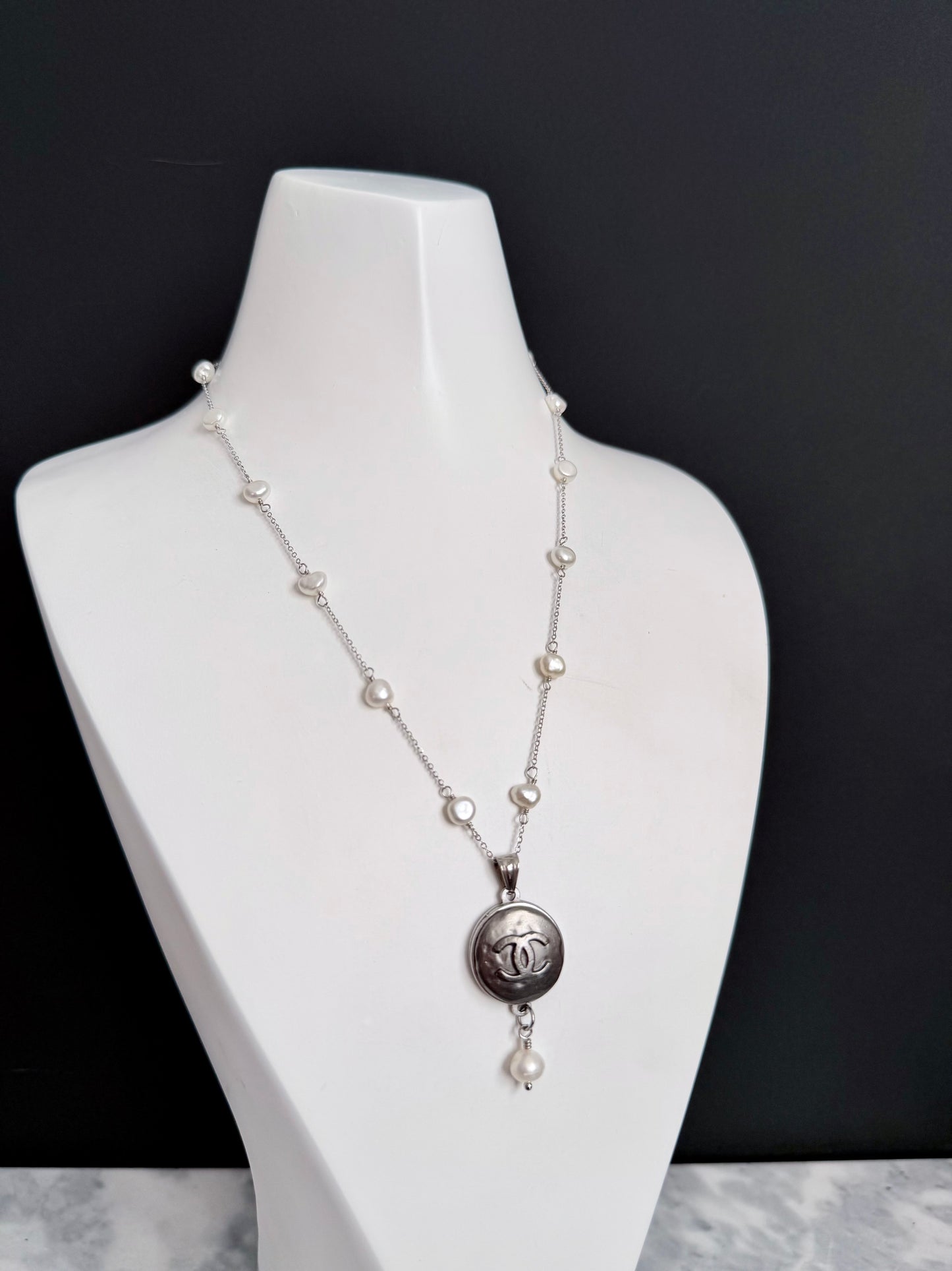 🖤 One of a kind delicate Authentic Reworked button necklace