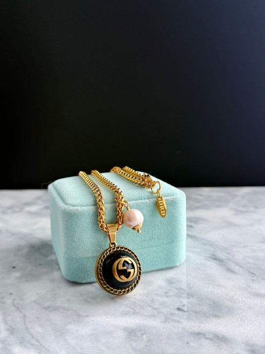 🖤Antique Gold reworked Gucci button necklace • high quality