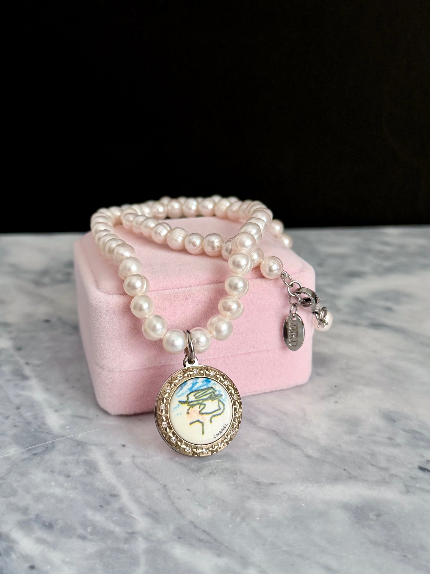 🤍 ONE OF A KIND - Authentic Button genuine pearl Necklace