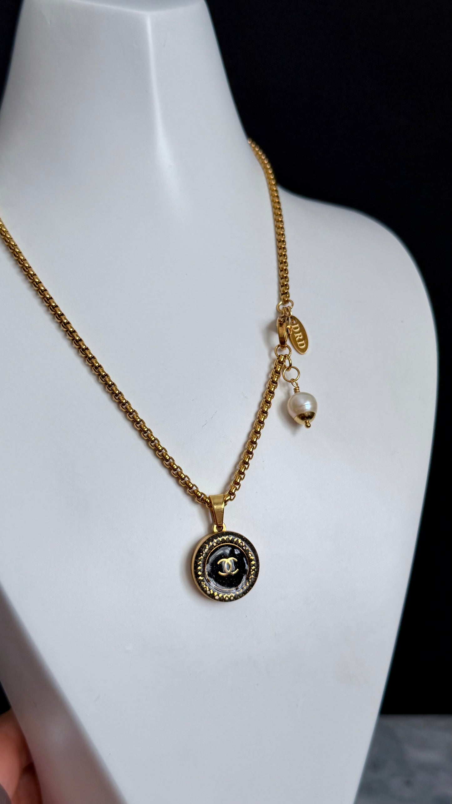 ❤️ reworked button necklace