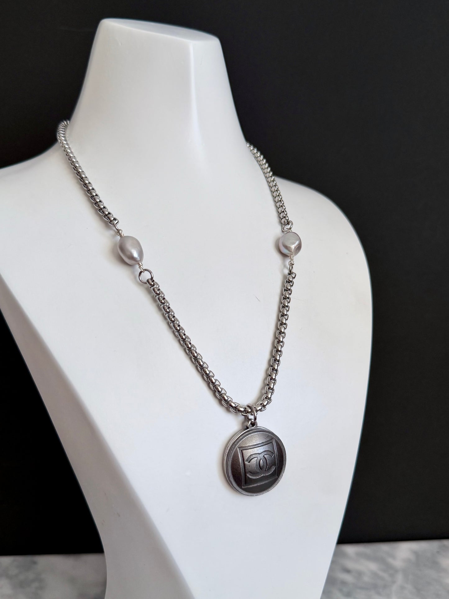🤍 ONE OF A KIND - Authentic Reworked silver Button Necklace