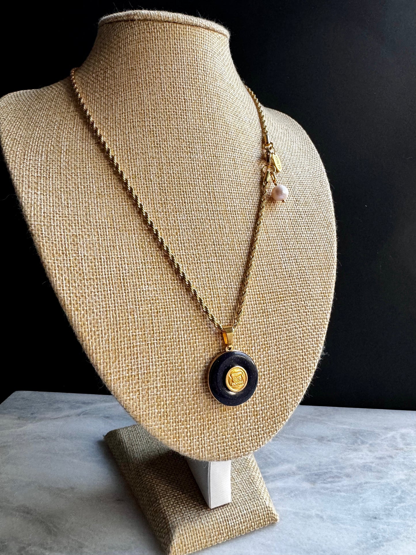 💙 Vintage reworked button and blue sandstone necklace