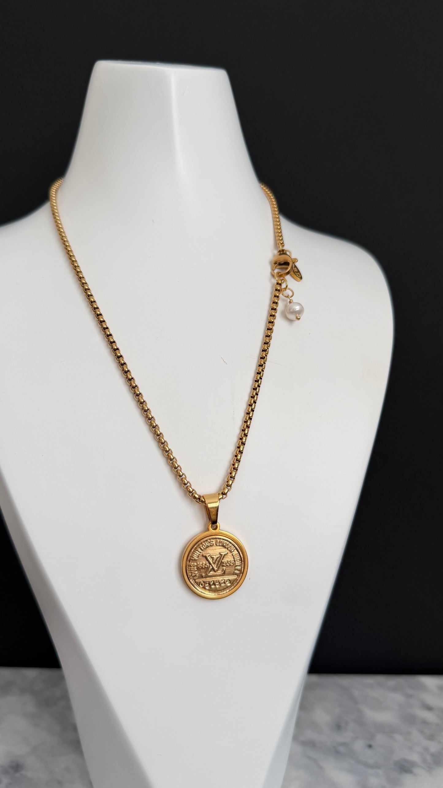 ✨Authentic gold reworked Louis Vuitton button Necklace - VERY rare!