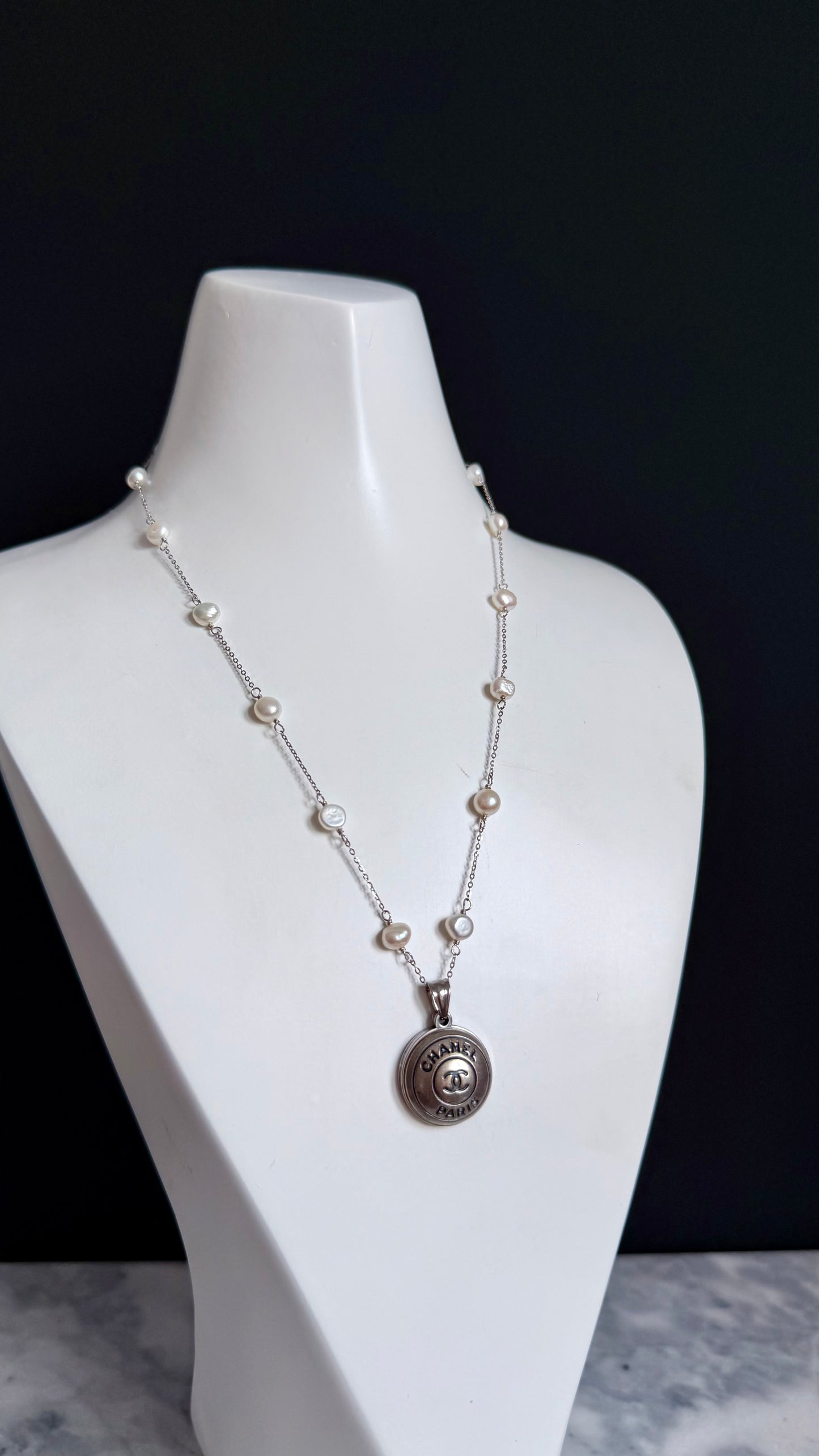 🖤 One of a kind delicate Authentic Reworked button necklace