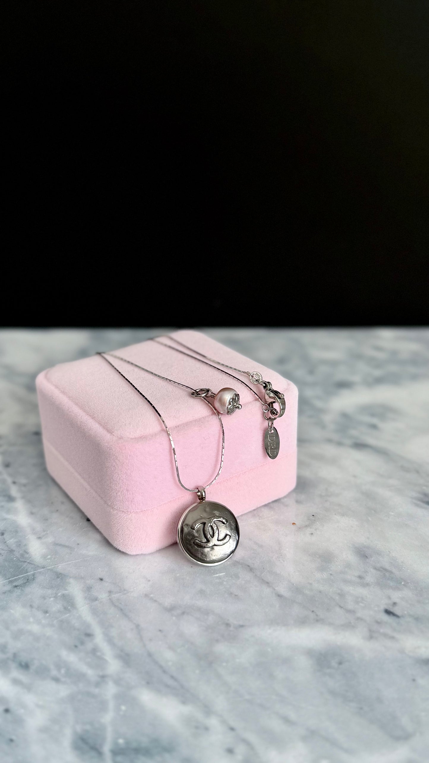 🖤 Reworked Authentic sterling silver button necklace with sterling silver chain