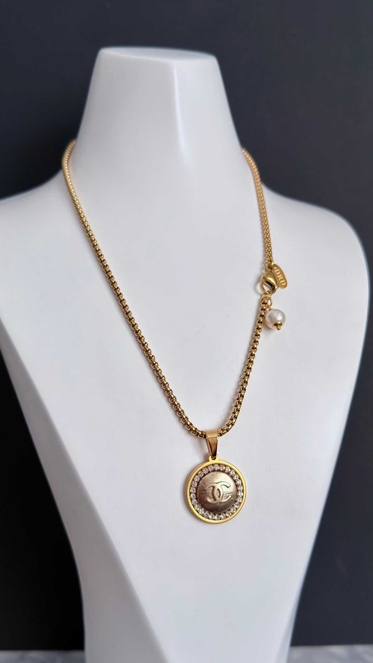 ✨ RARE Authentic reworked Gold button Necklace
