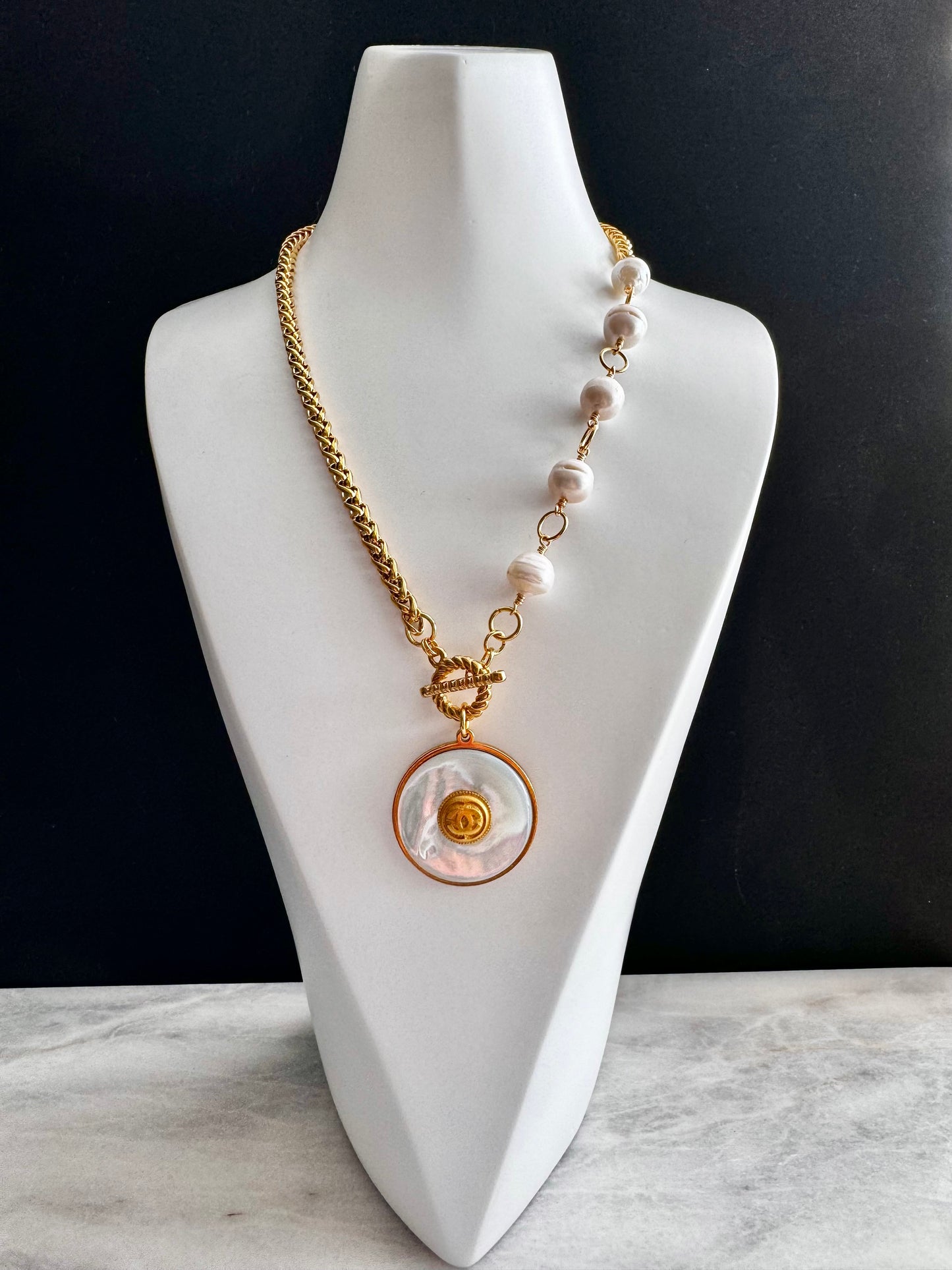 SUPER RARE Large MOTHER OF PEARL and Vintage Authentic reworked Gold button Necklace