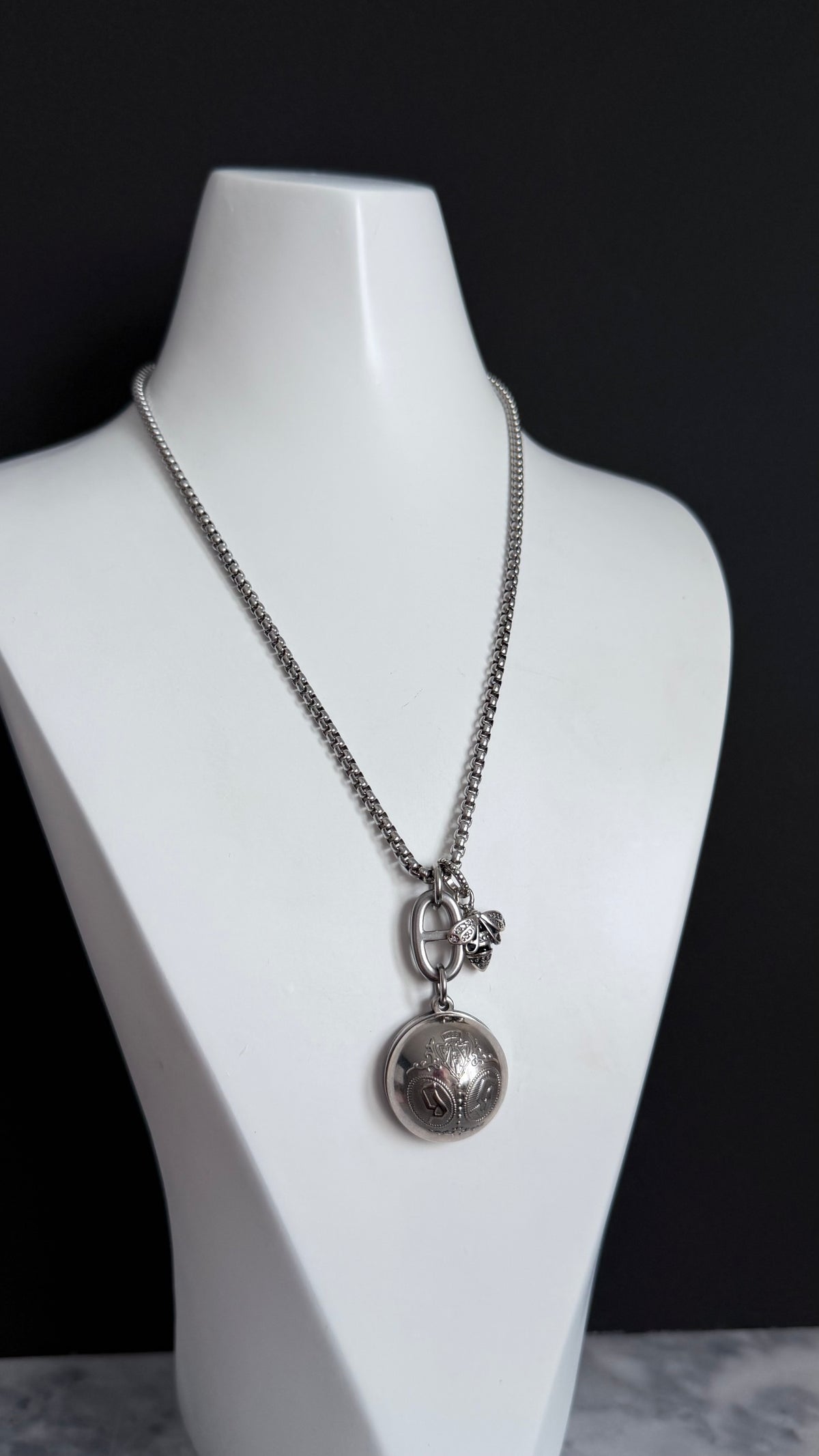 🐝 Vintage Silver Gucci charm chain necklace • high quality