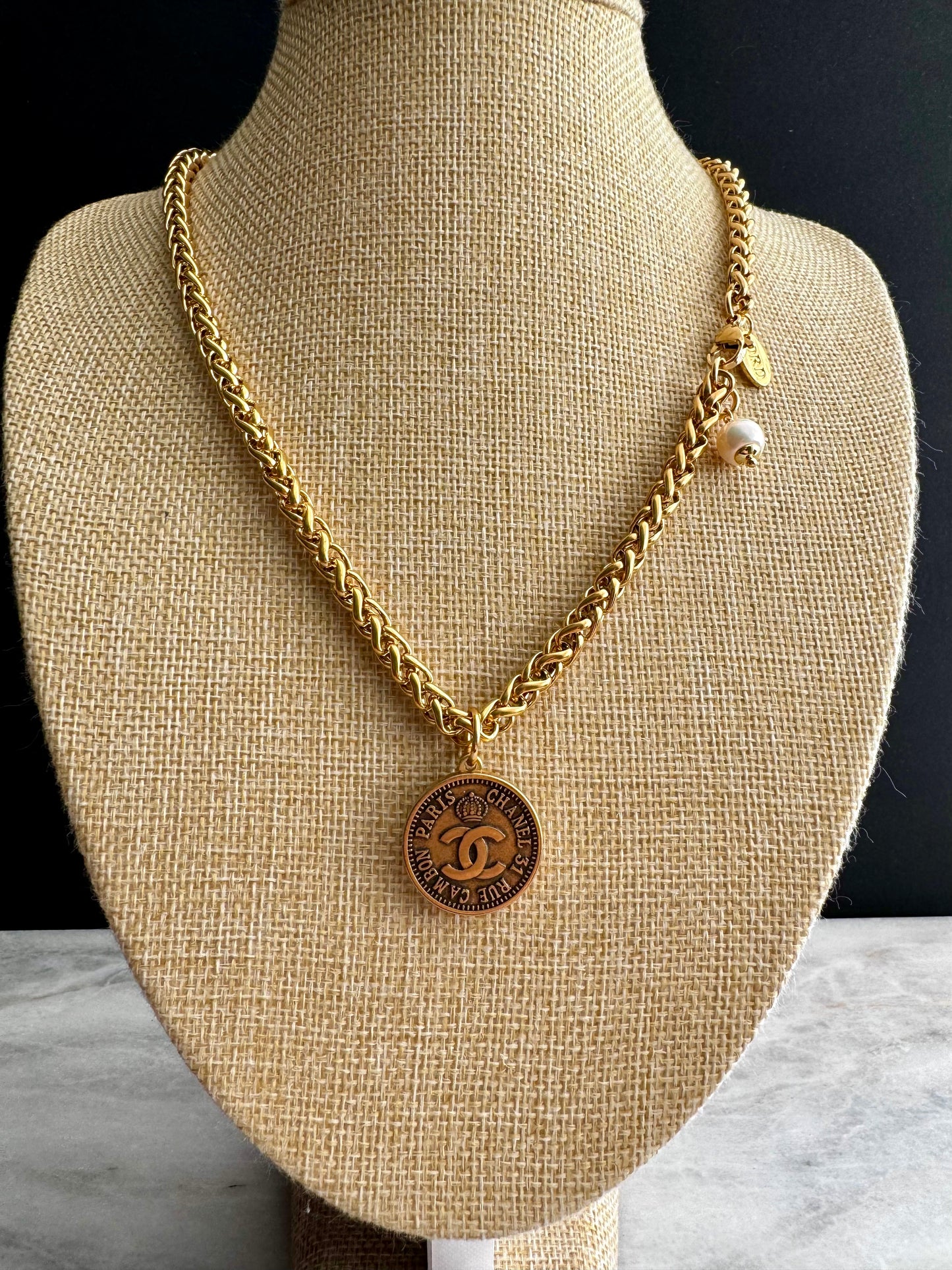 SUPER RARE Vintage Authentic reworked Gold button Necklace