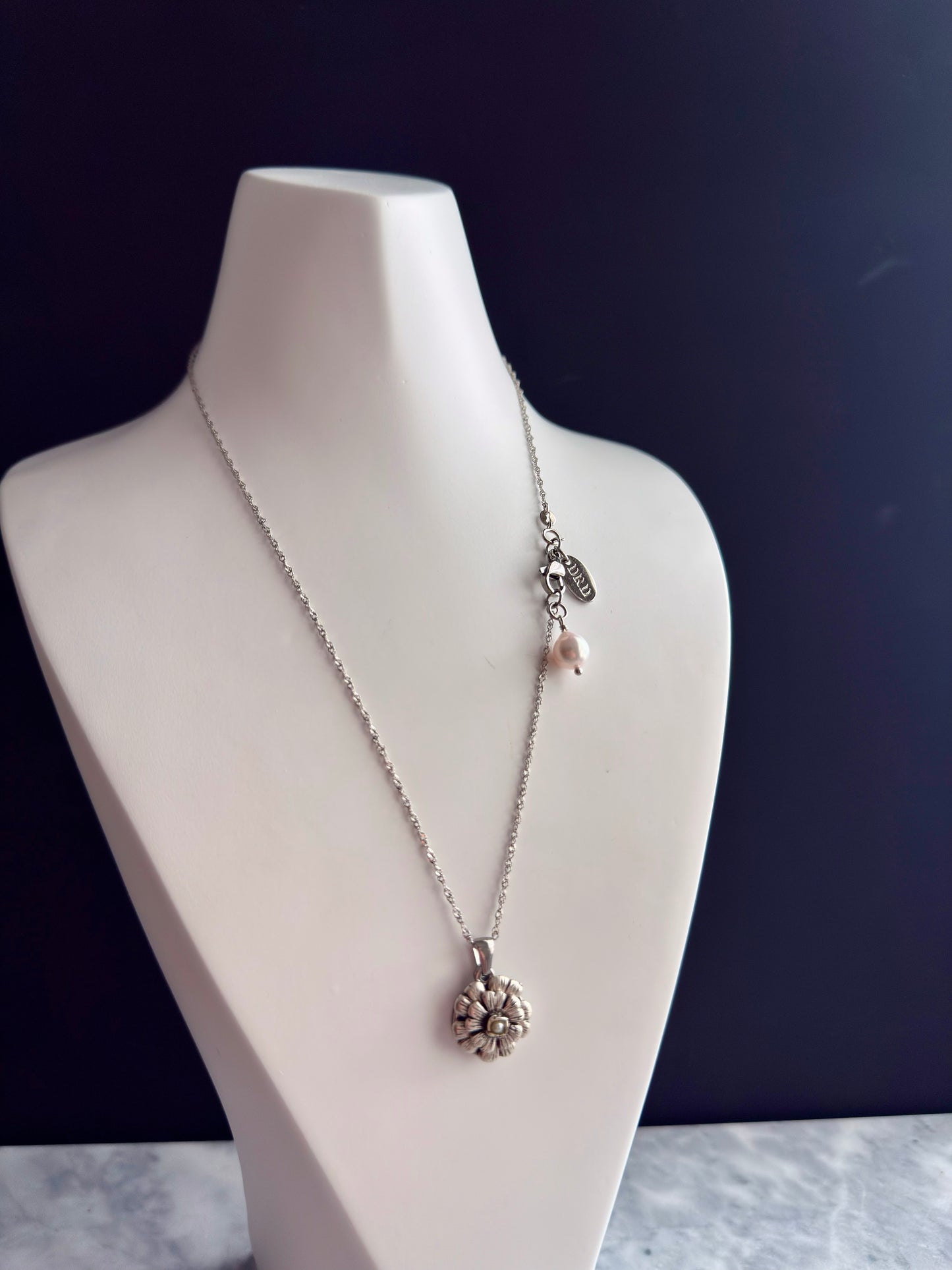 🌼 CAMELLIA 🌼 Extremely rare Vintage Authentic reworked silver SMALL button Necklace - ONE OF A KIND