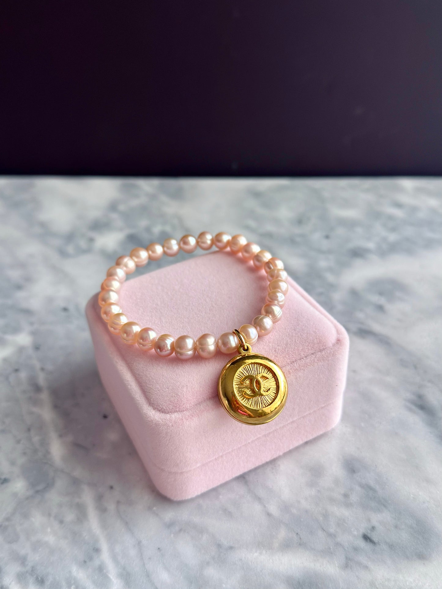 Pink pearl Authentic Reworked button bracelet 🌸