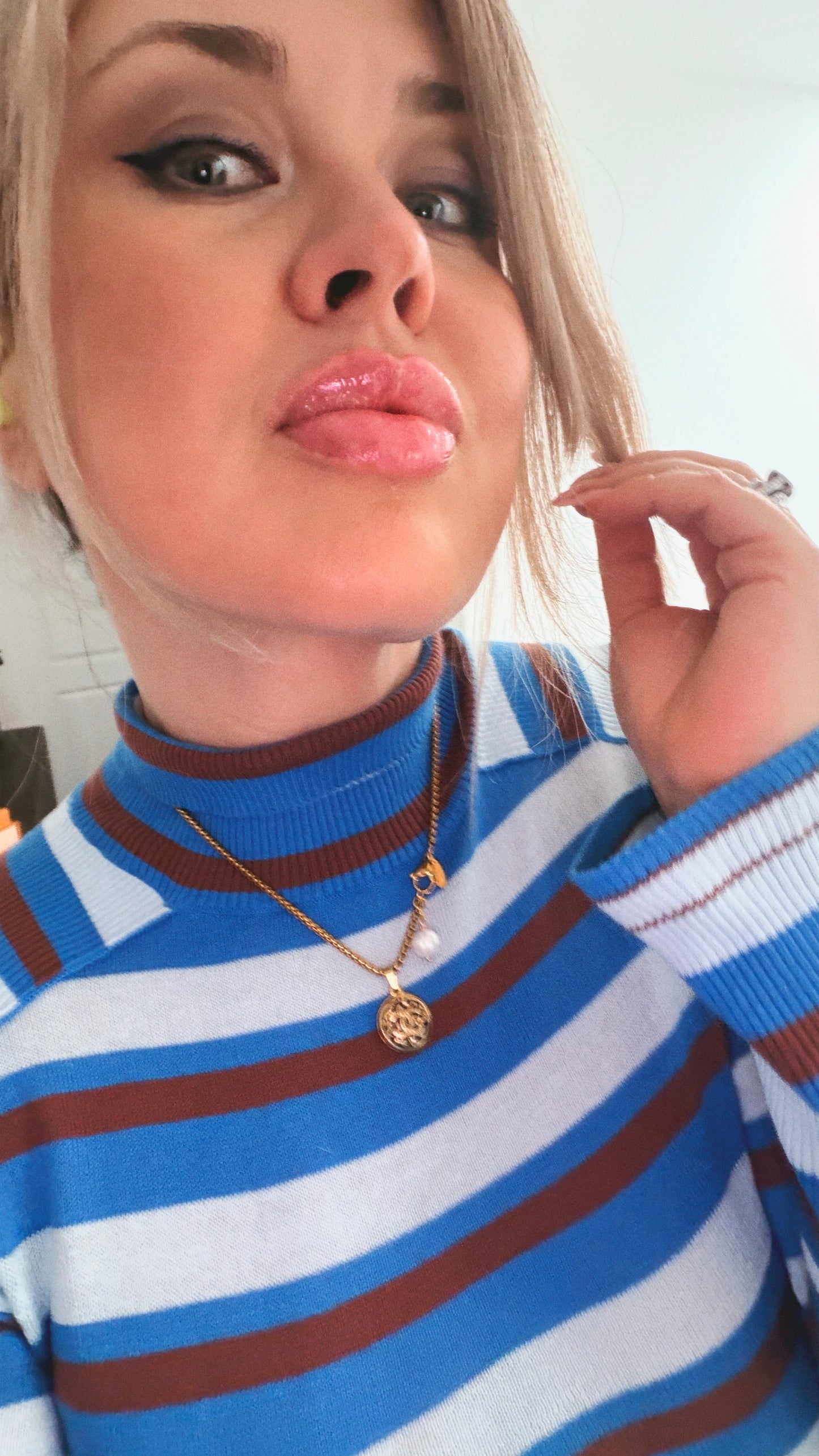 🖤 EXTREMELY RARE reworked button necklace