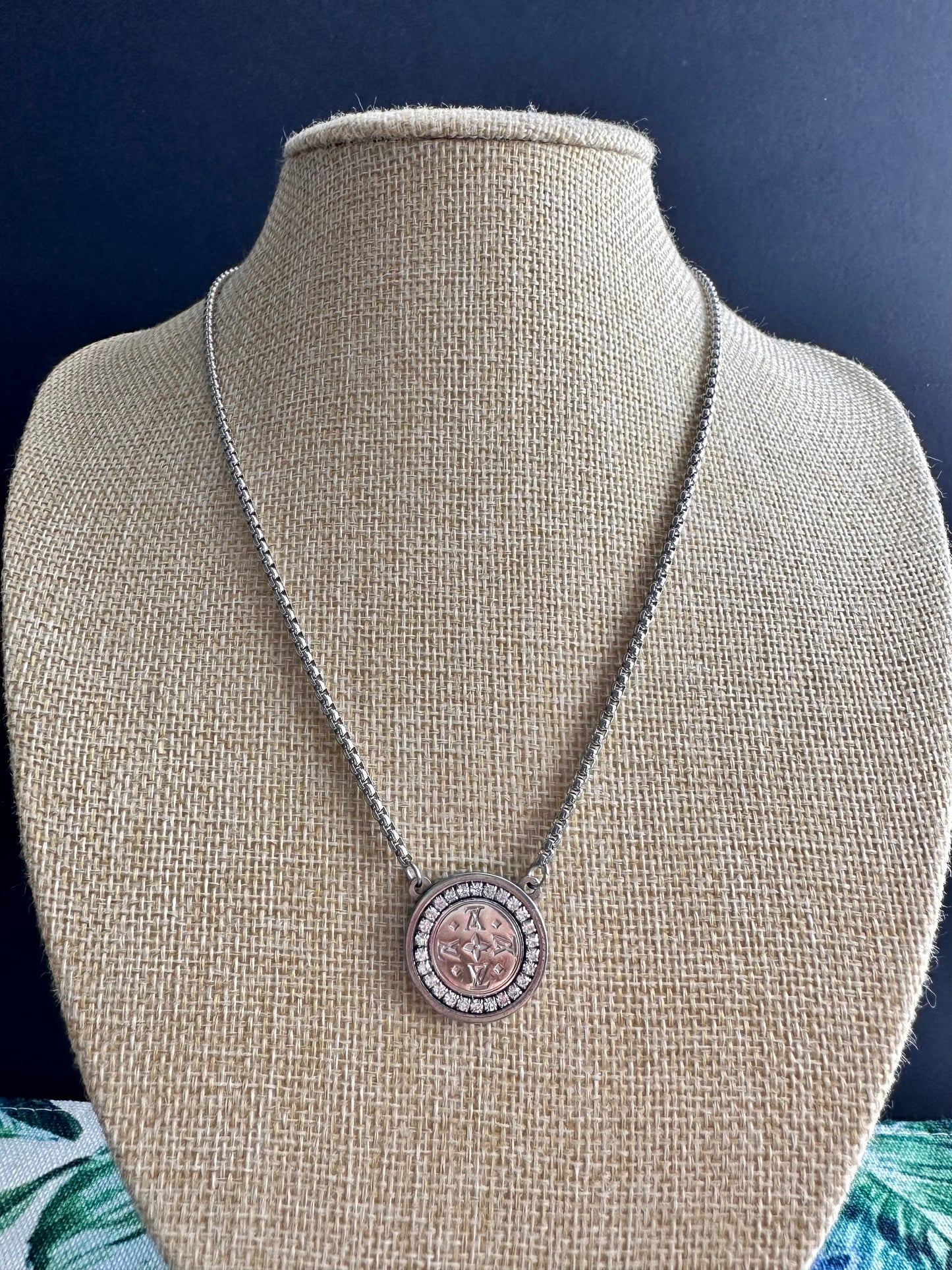 🤍 Authentic silver reworked Louis Vuitton button Necklace - VERY rare!