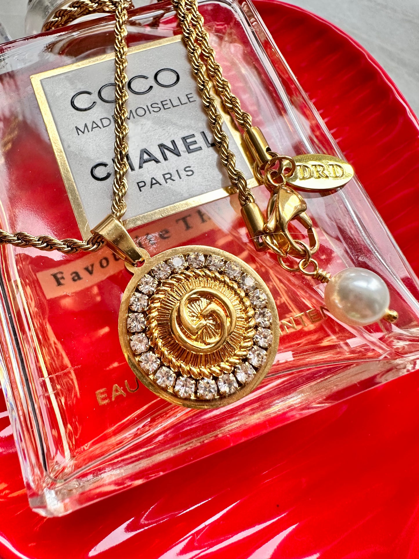 Antique Gold reworked Gucci necklace • high quality