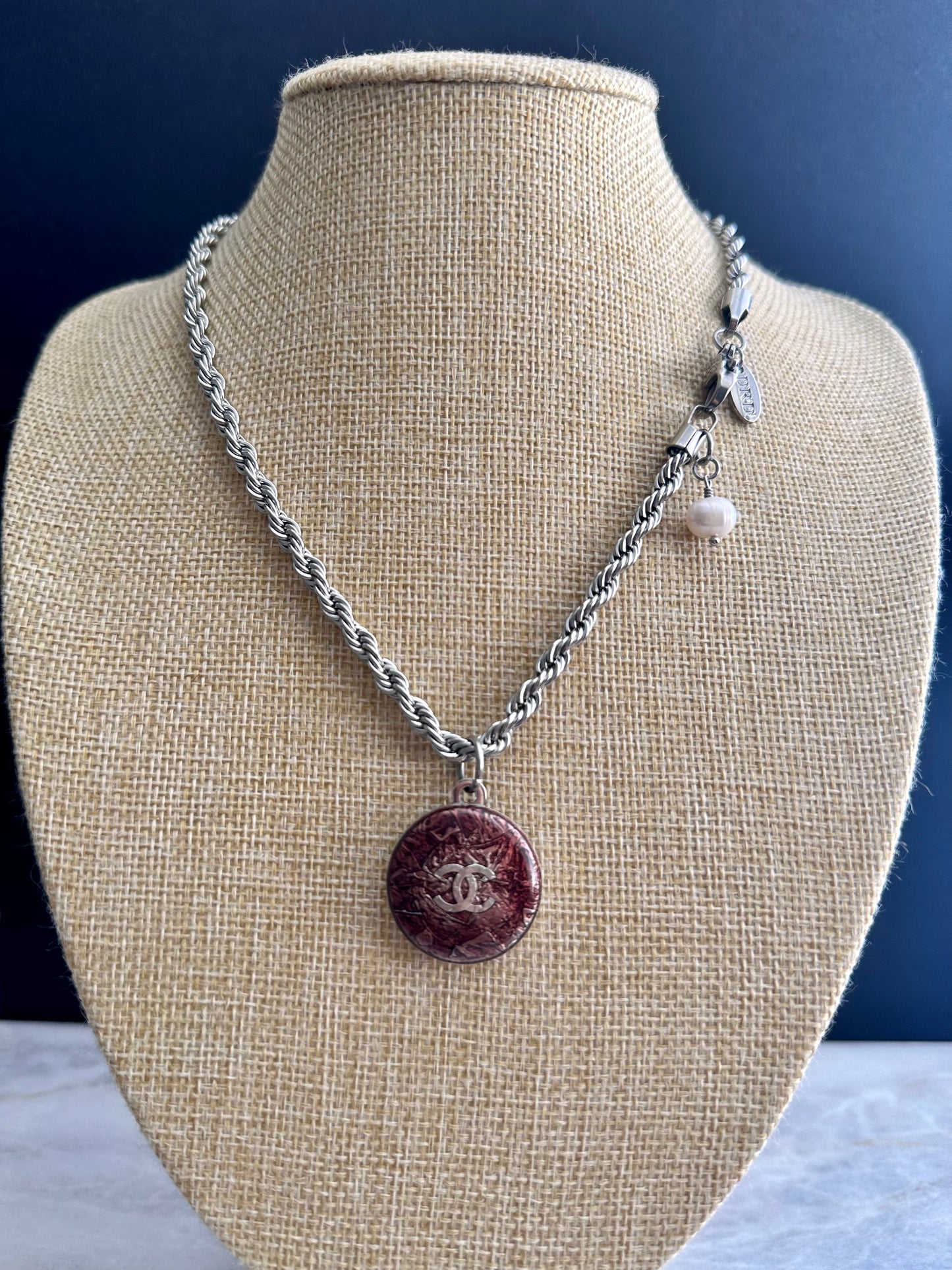 ❤️ Authentic Reworked silver Button Necklace