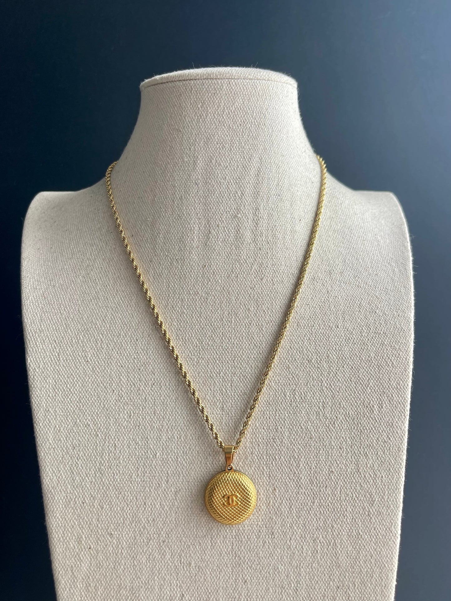 Vintage Authentic reworked Gold button Necklace