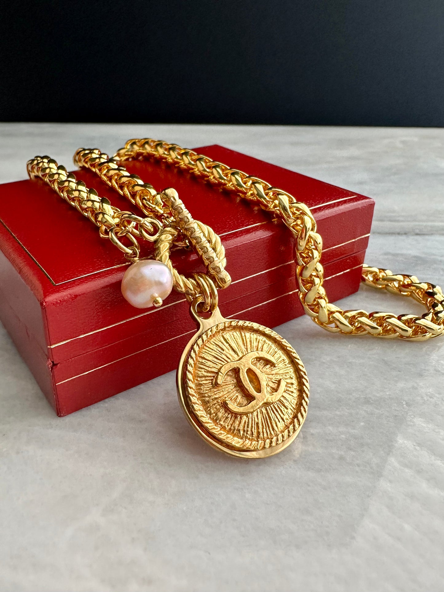 ✨ HUGE SUPER RARE Large Vintage Authentic reworked Gold button Necklace