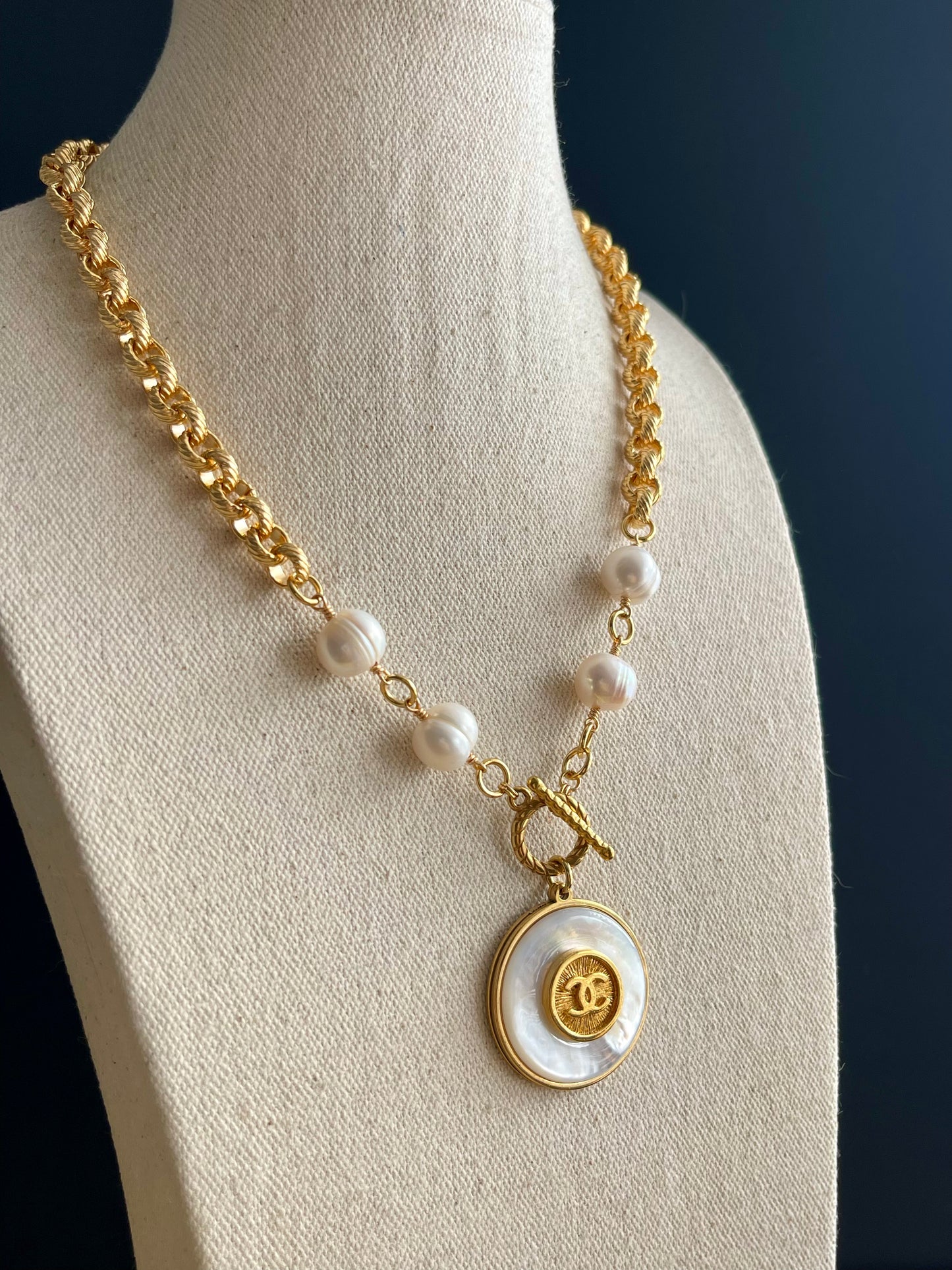 SUPER RARE Large MOTHER OF PEARL and Vintage Authentic reworked Gold button Necklace