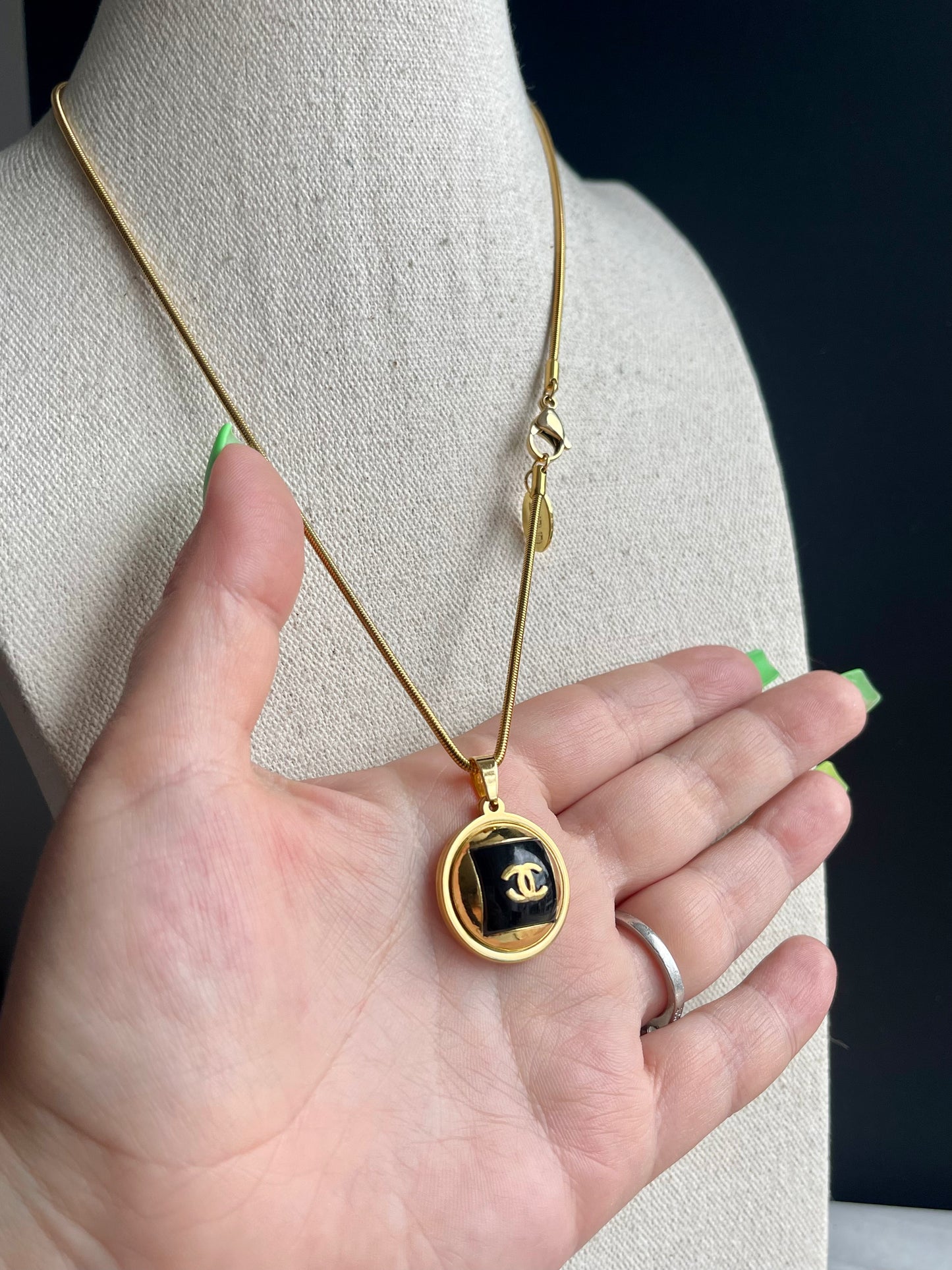 1 Vintage Authentic reworked Gold button Necklace