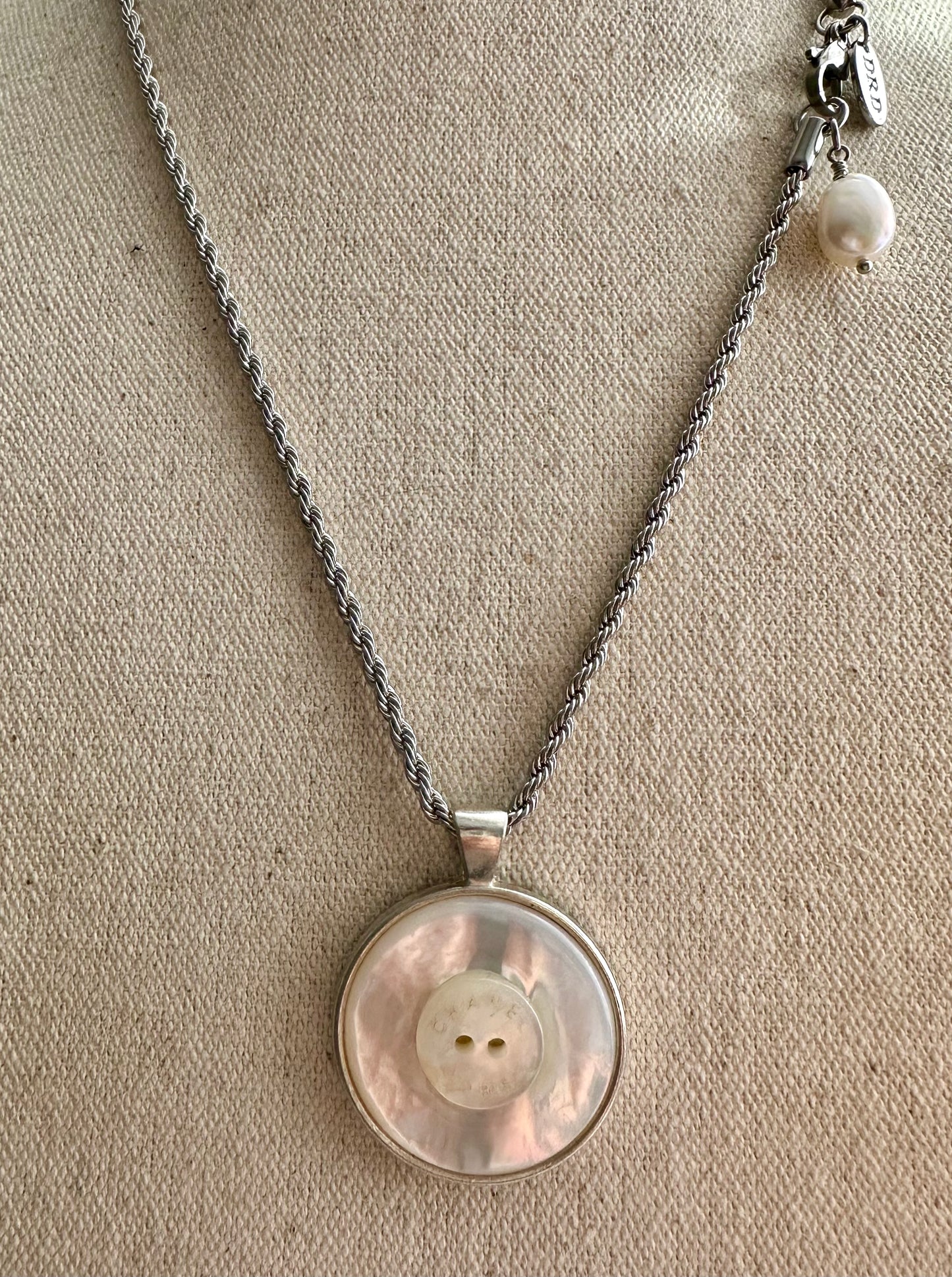 🤍 Vintage Reworked Authentic silver button necklace