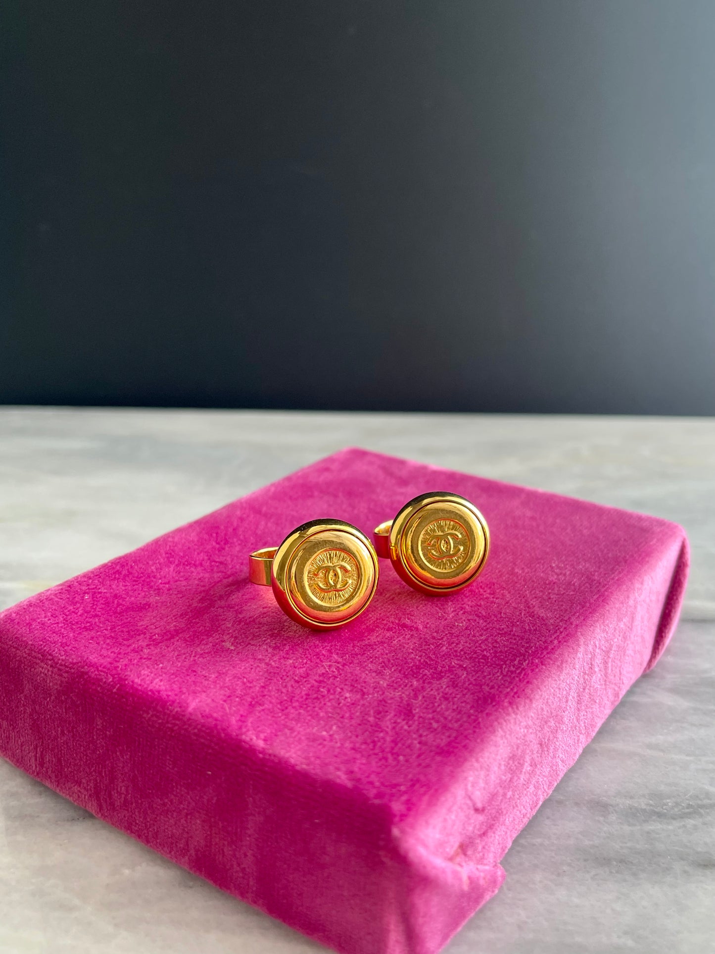 Vintage reworked button gold ring