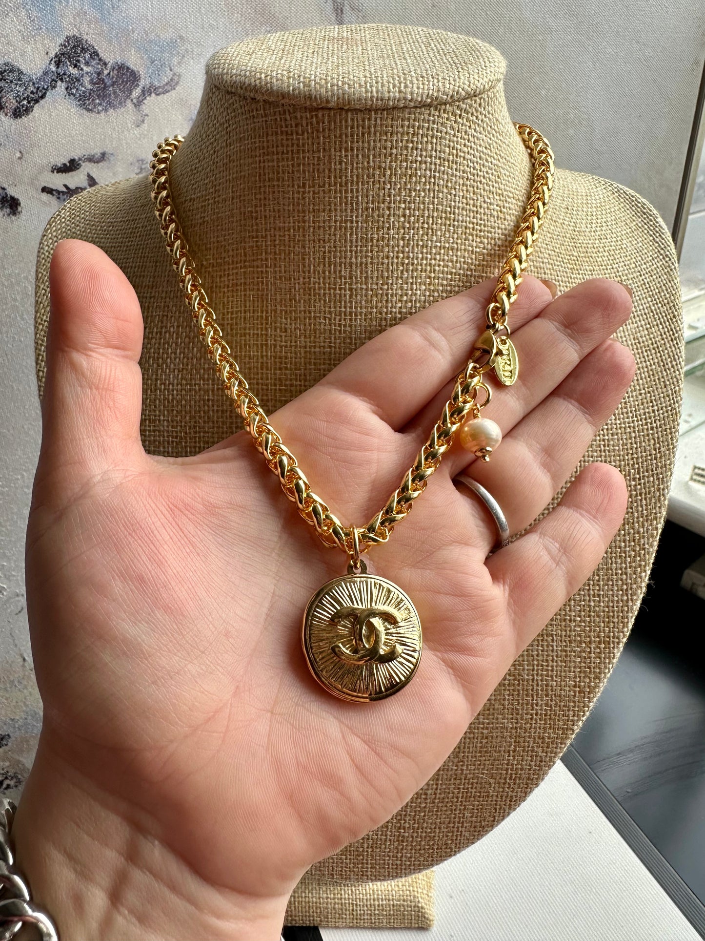 ✨ Large SUPER RARE Vintage Authentic reworked Gold button Necklace