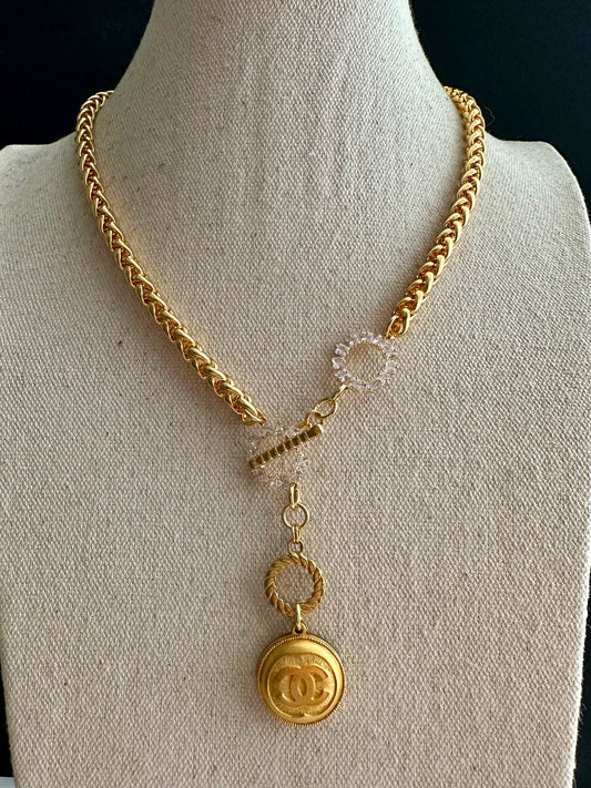 ✨SUPER RARE Large Vintage Authentic reworked Gold button Necklace