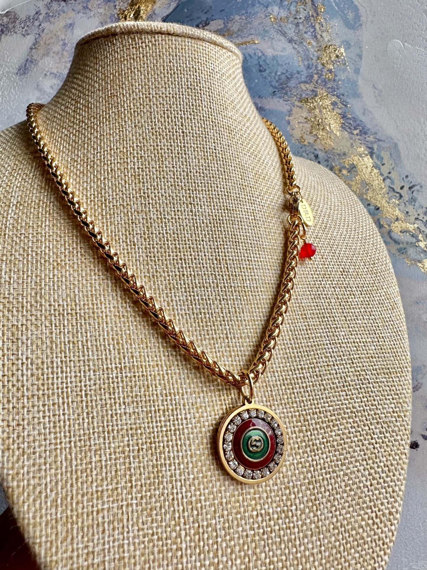 Antique Gold reworked Gucci necklace • high quality