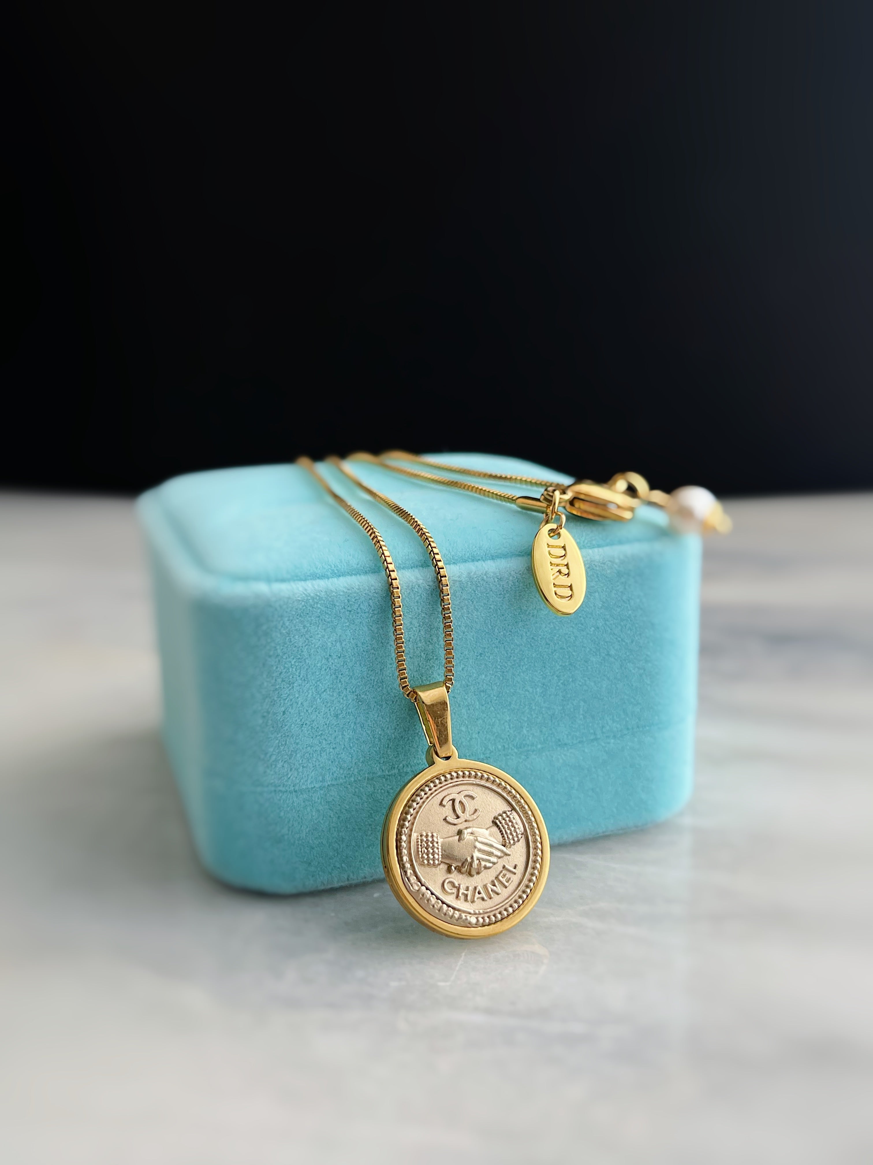 Authentic Louis Vuitton Pendant Mini Coeur -Reworked Necklace – Boutique  SecondLife