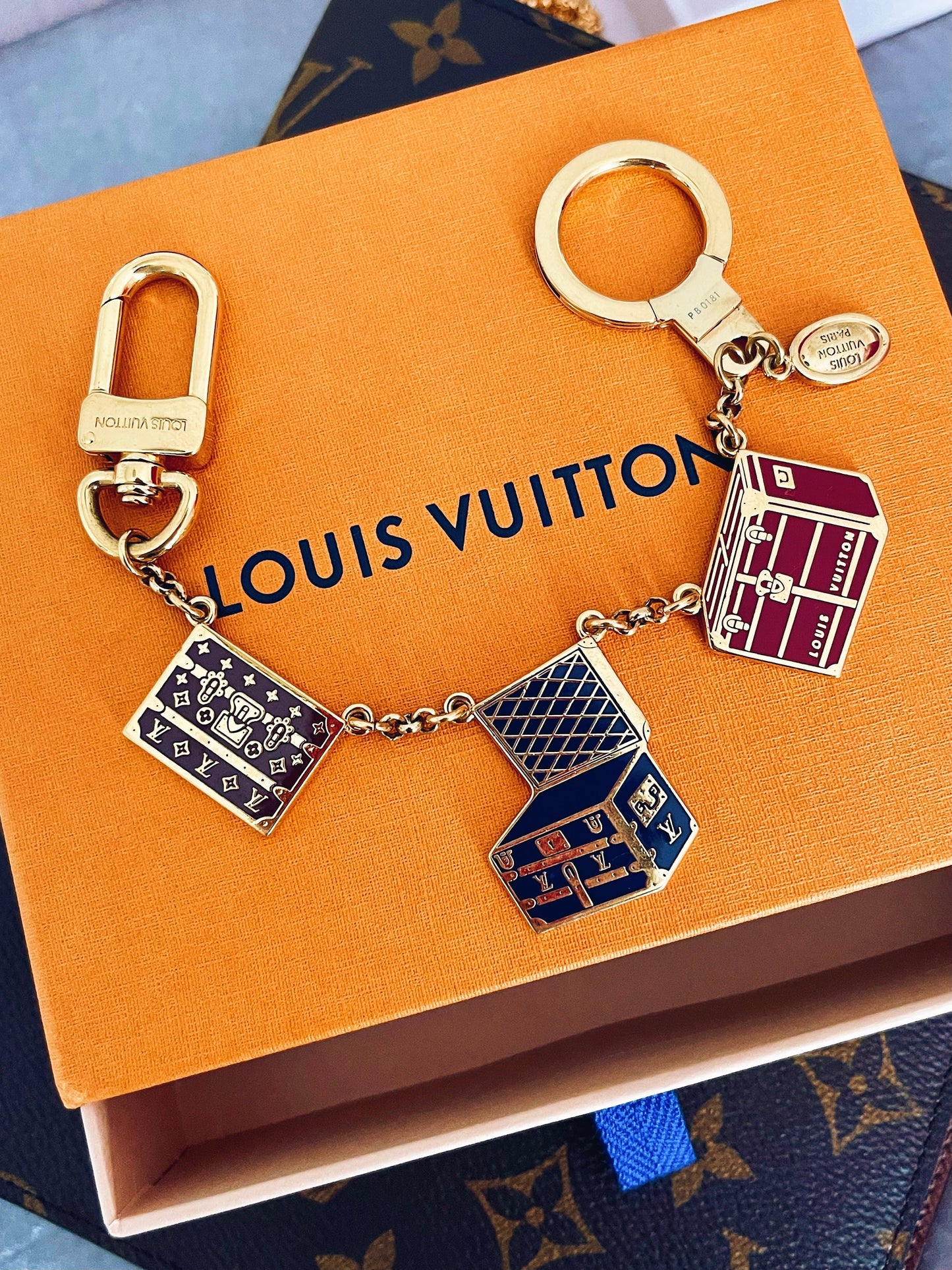 ✨ Authentic gold reworked Louis Vuitton Necklace - VERY rare!