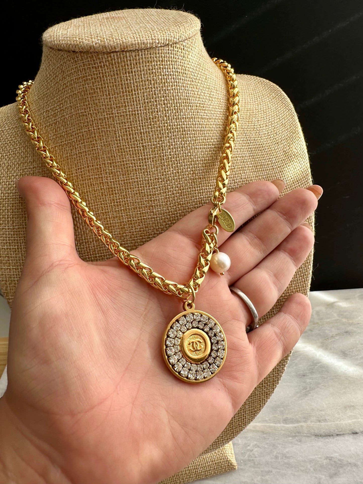 ✨SUPER RARE Large Vintage Authentic reworked Gold button Necklace