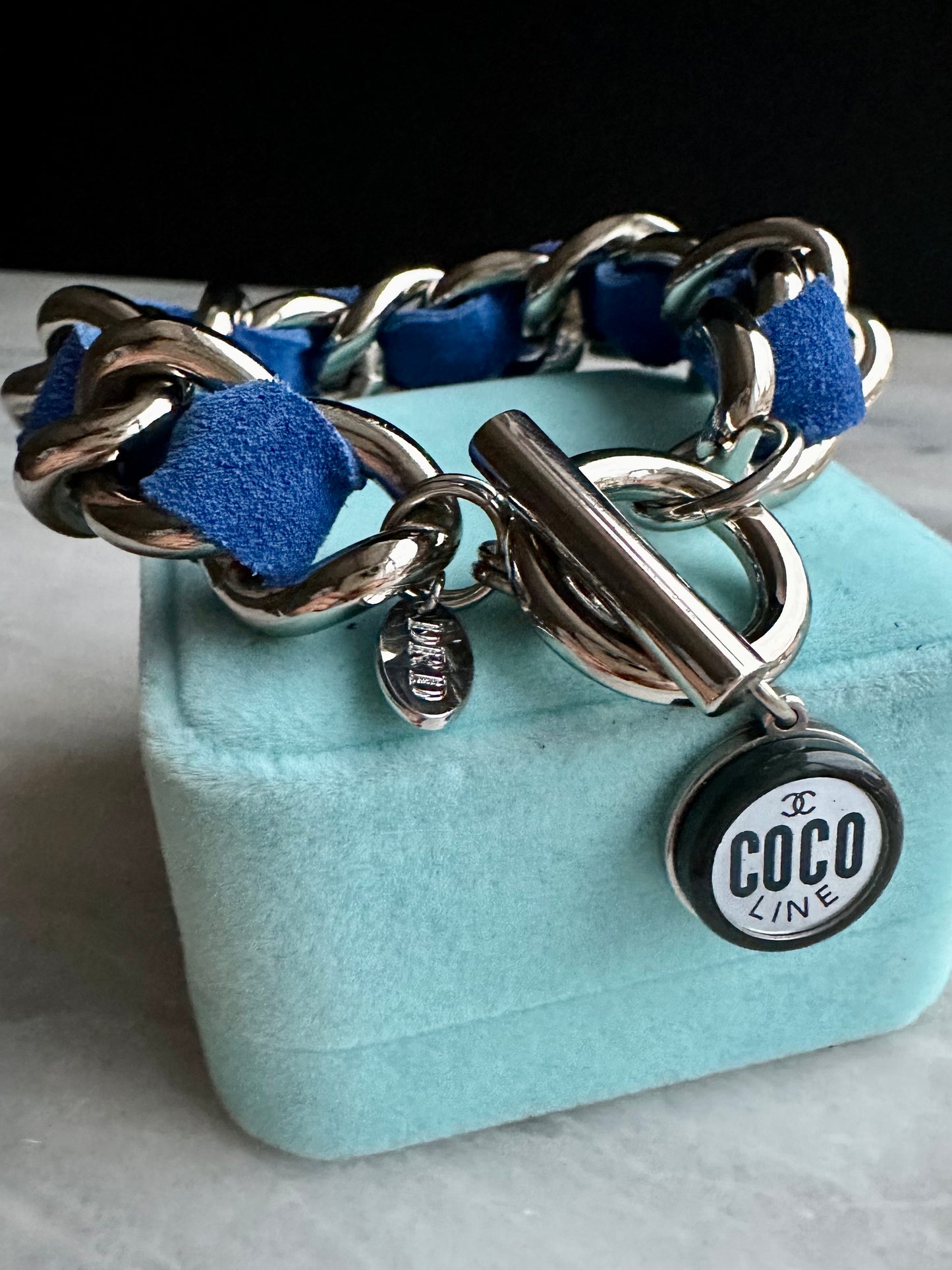 💙 Blue Coco Authentic Reworked button bracelet