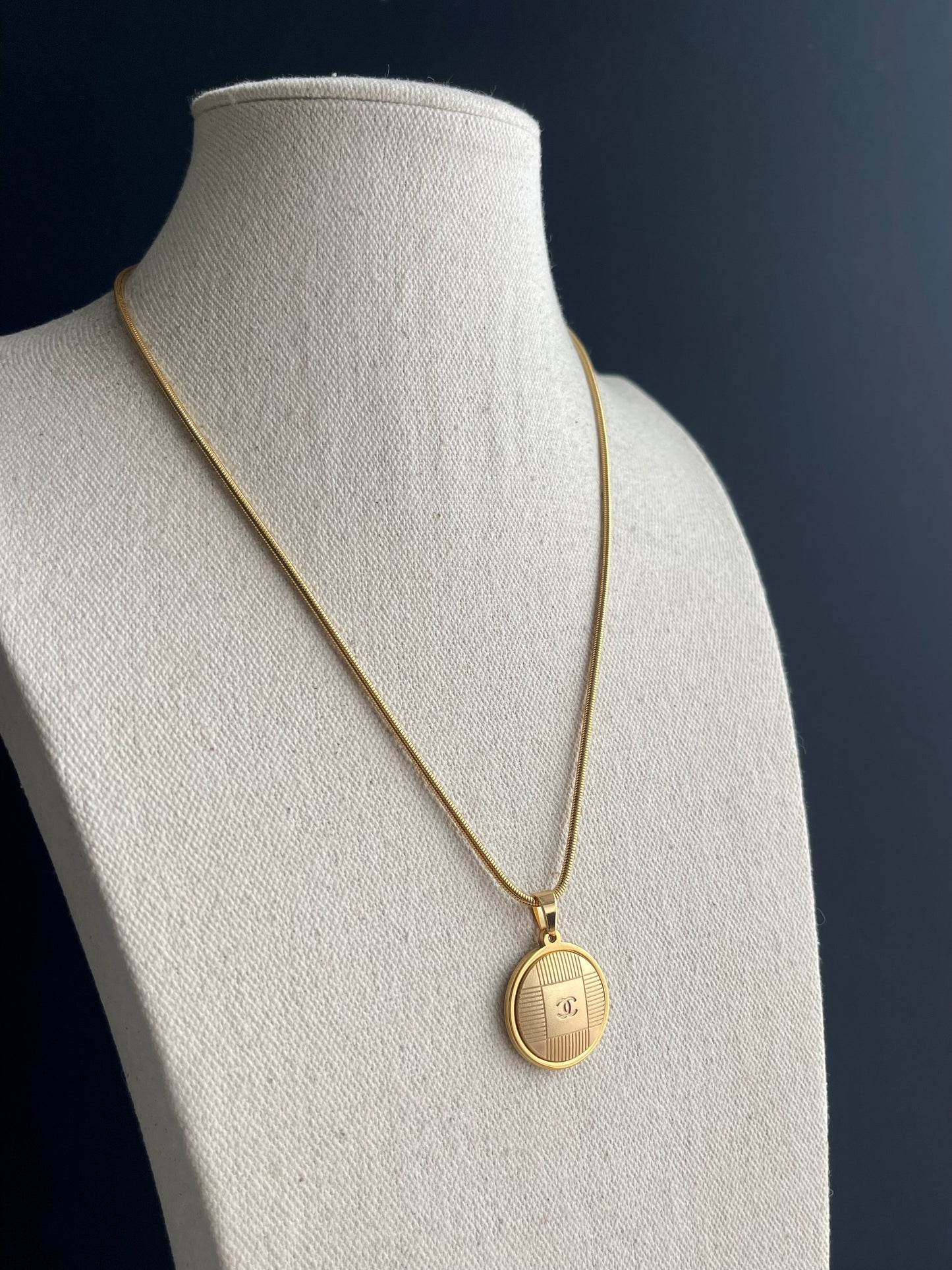 Vintage Authentic reworked Gold button Necklace