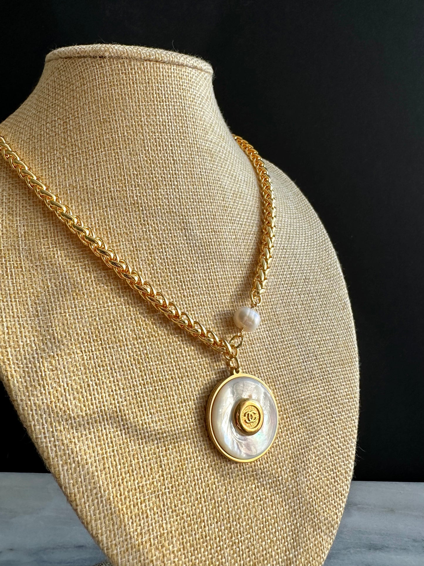 SUPER RARE Large MOTHER OF PEARL and Vintage Authentic reworked Gold button Necklace