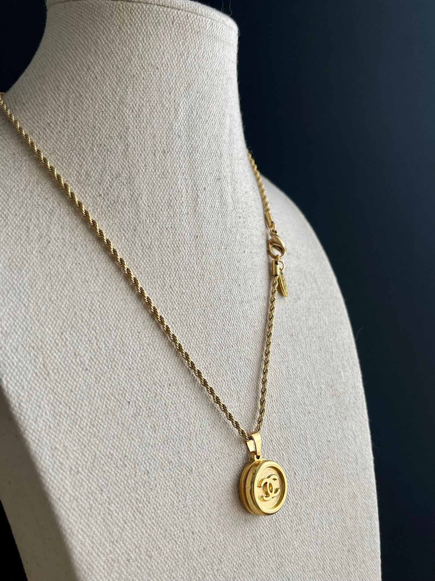 Vintage Authentic reworked Gold button Necklace