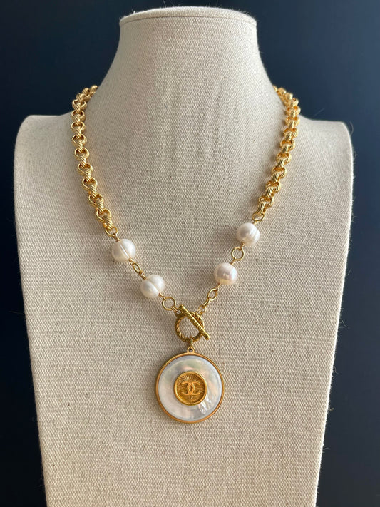 SUPER RARE Large MOTHER OF PEARL and Vintage Authentic reworked Gold button Necklace