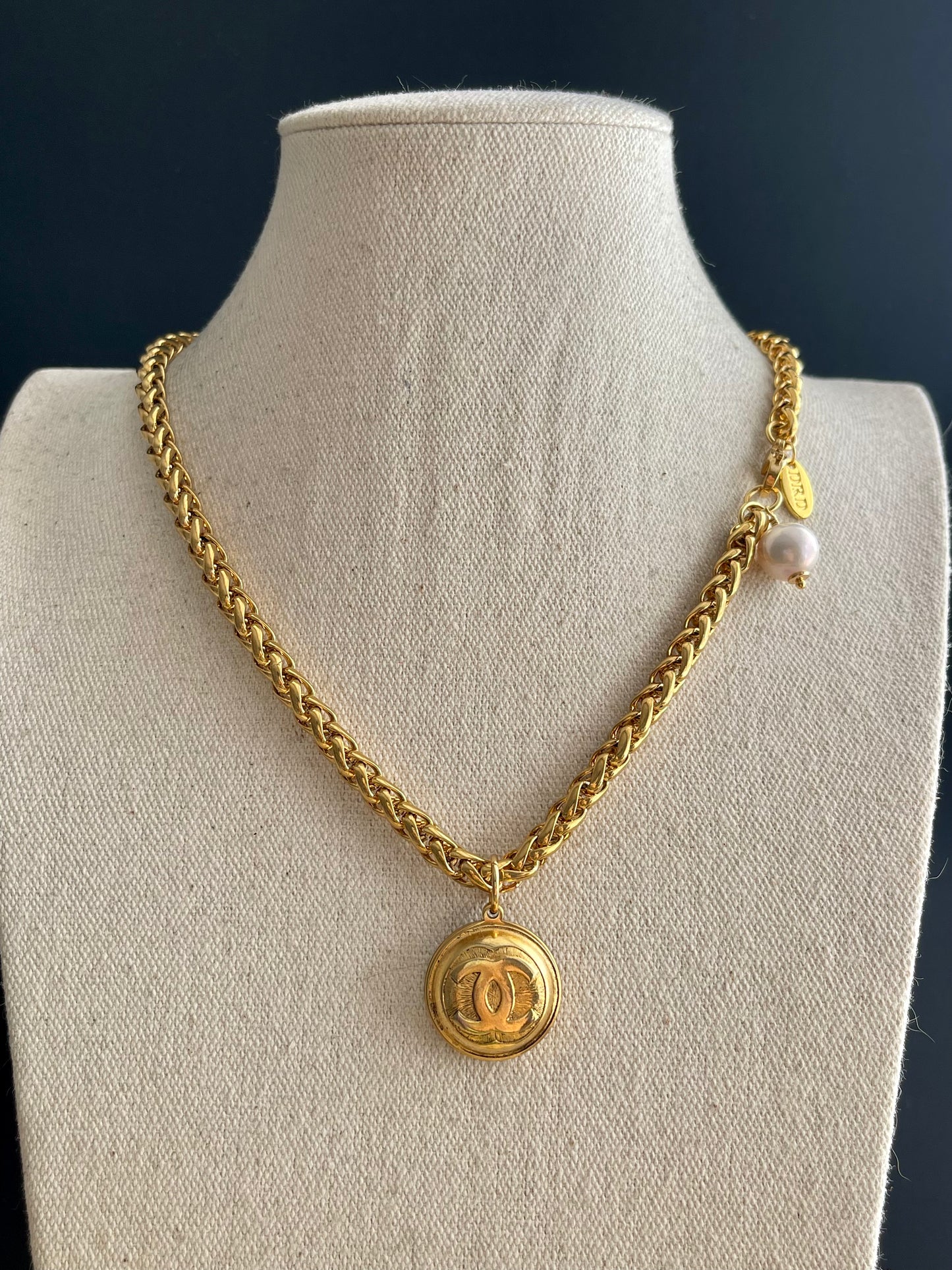 SUPER RARE Large Vintage Authentic reworked Gold button Necklace